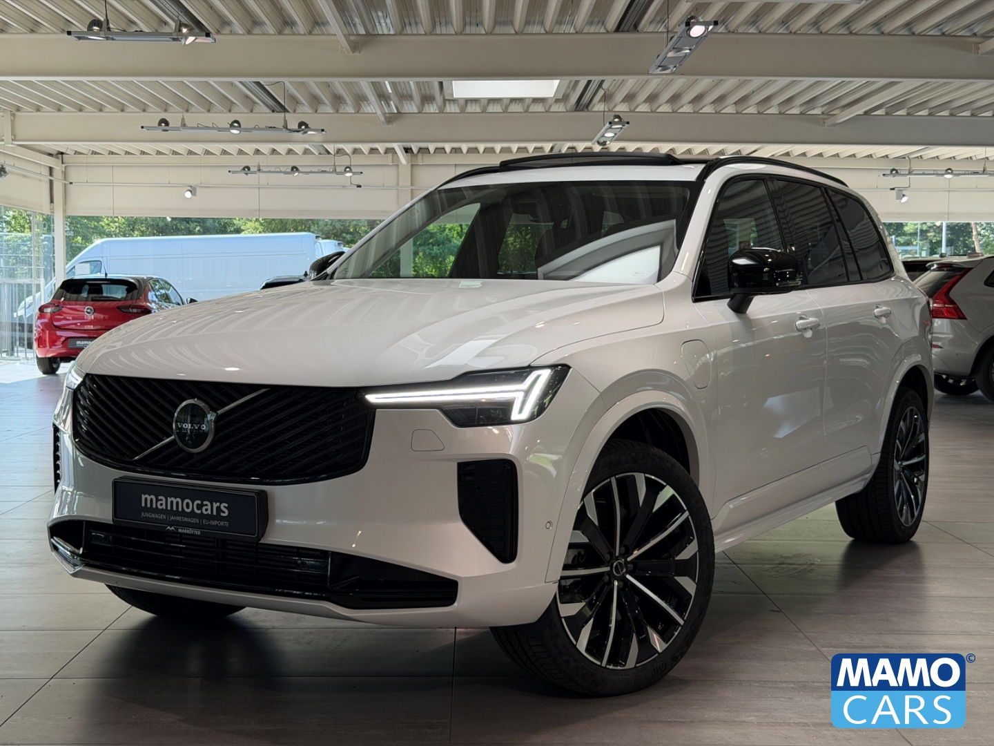 Fahrzeugabbildung Volvo XC90 T8 AWD Plus Dark FACELIFT HUD/PANO/ACC/360°