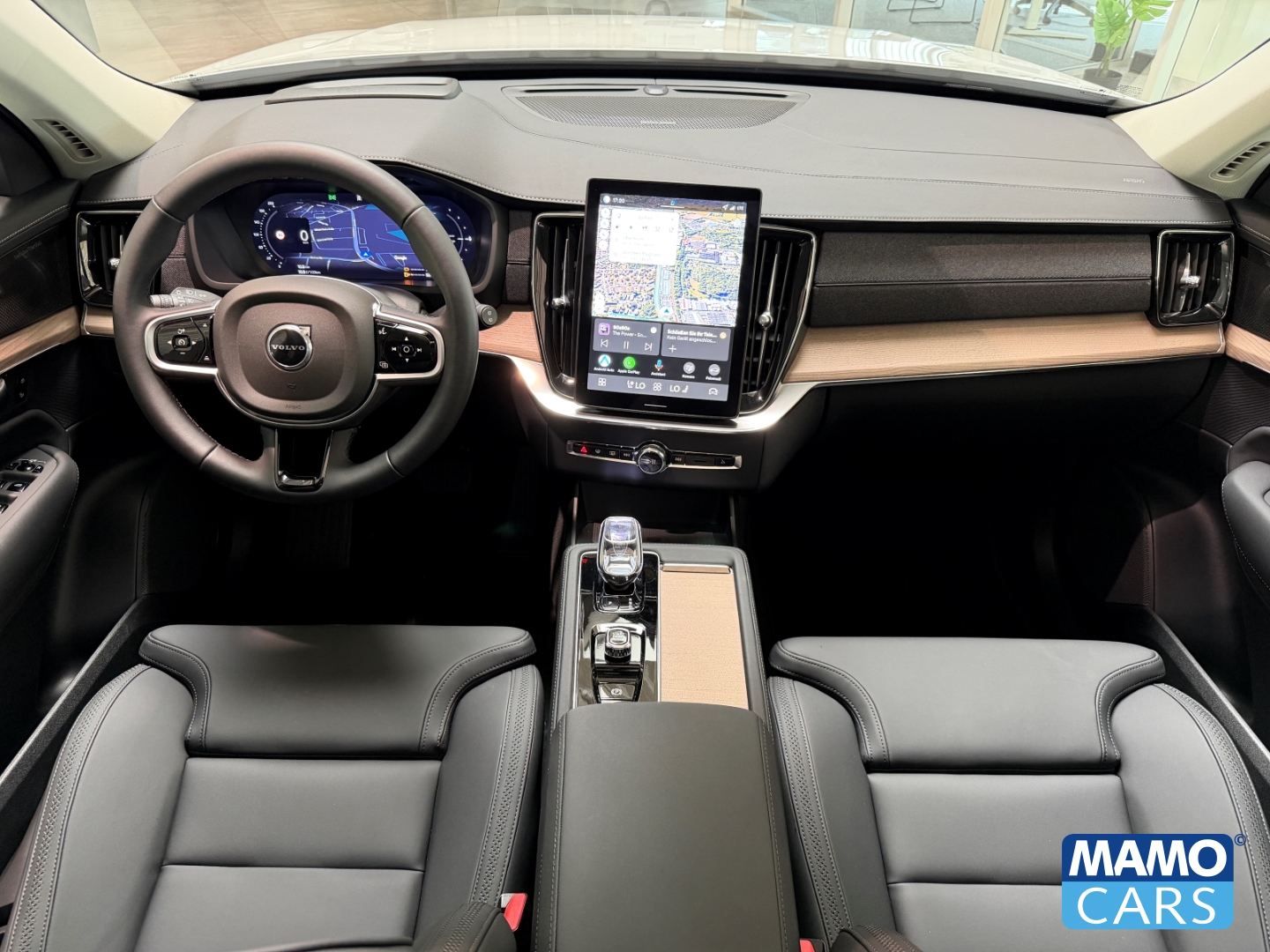 Fahrzeugabbildung Volvo XC90 T8 AWD Plus Dark FACELIFT HUD/PANO/ACC/360°
