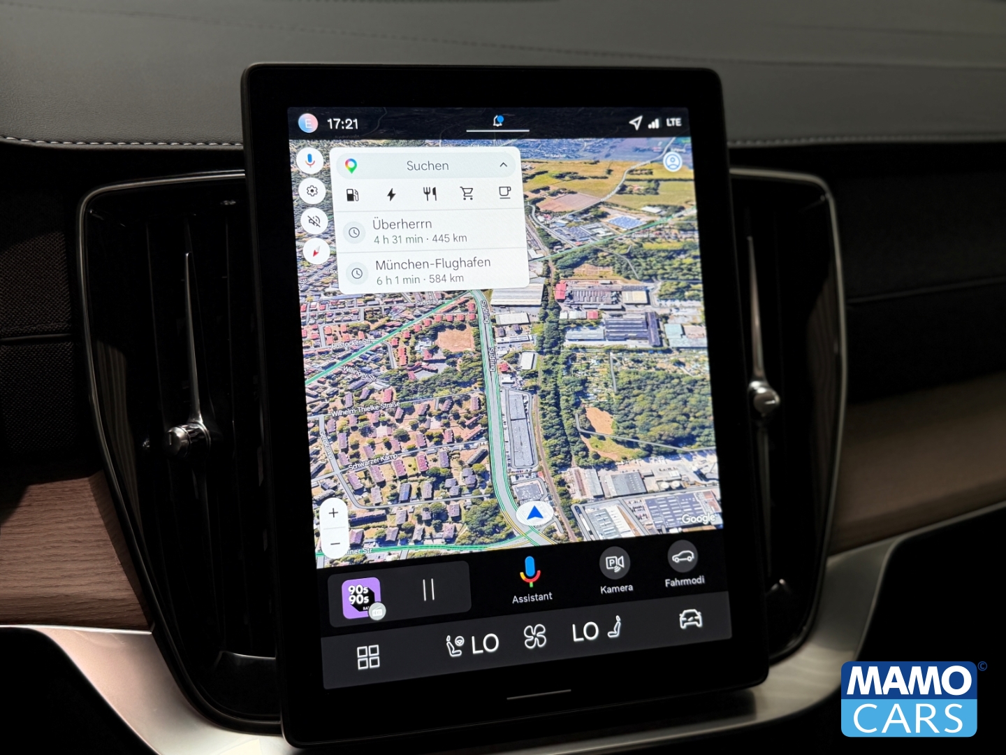 Fahrzeugabbildung Volvo XC90 T8 AWD Plus Dark FACELIFT HUD/PANO/ACC/360°