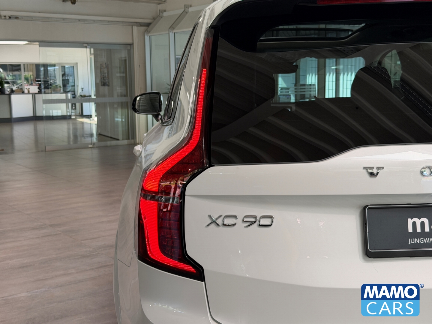 Fahrzeugabbildung Volvo XC90 T8 AWD Plus Dark FACELIFT HUD/PANO/ACC/360°