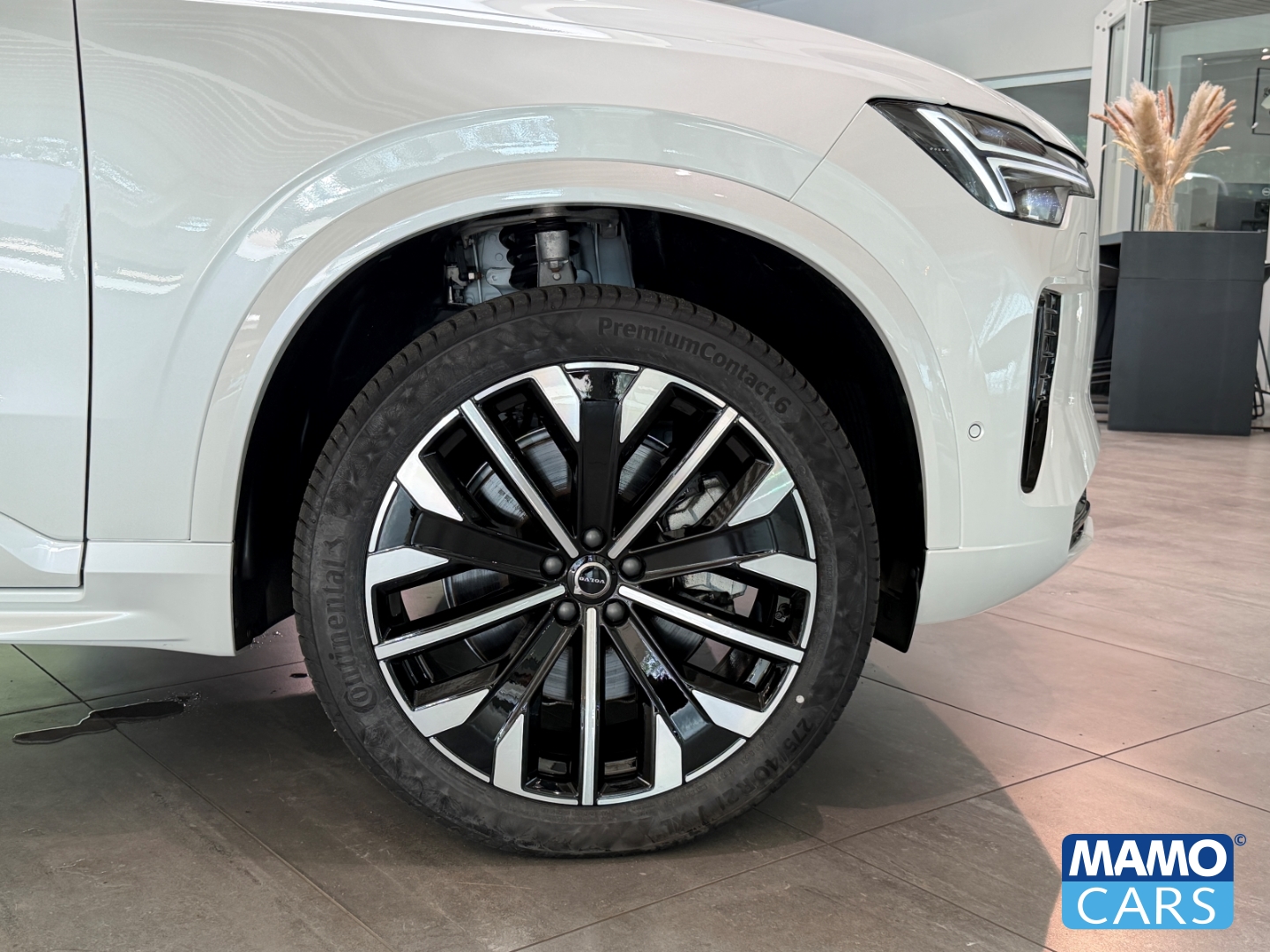 Fahrzeugabbildung Volvo XC90 T8 AWD Plus Dark FACELIFT HUD/PANO/ACC/360°
