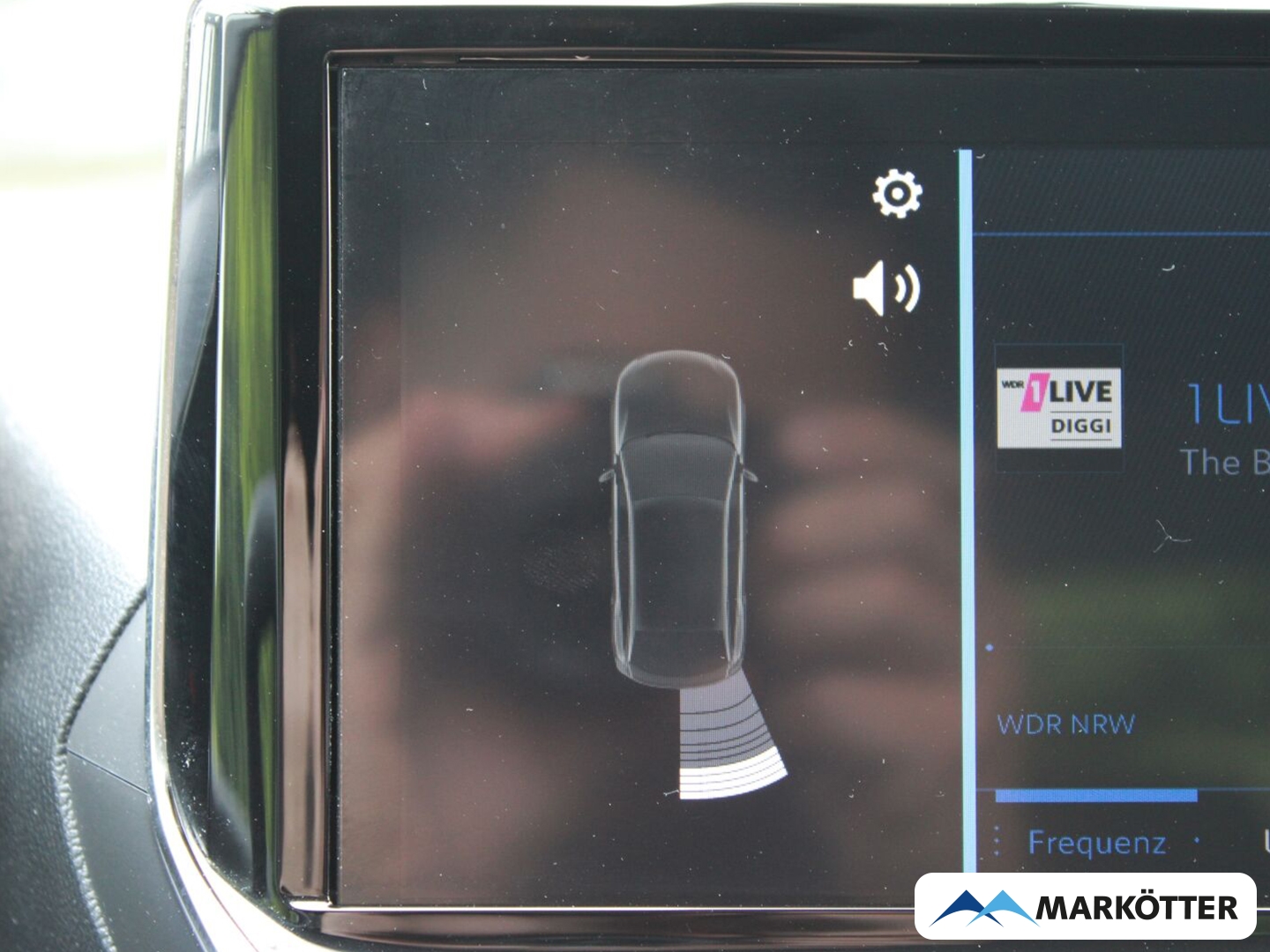 Fahrzeugabbildung Peugeot 208 Active CARPLAY/PDC/TEMPO/