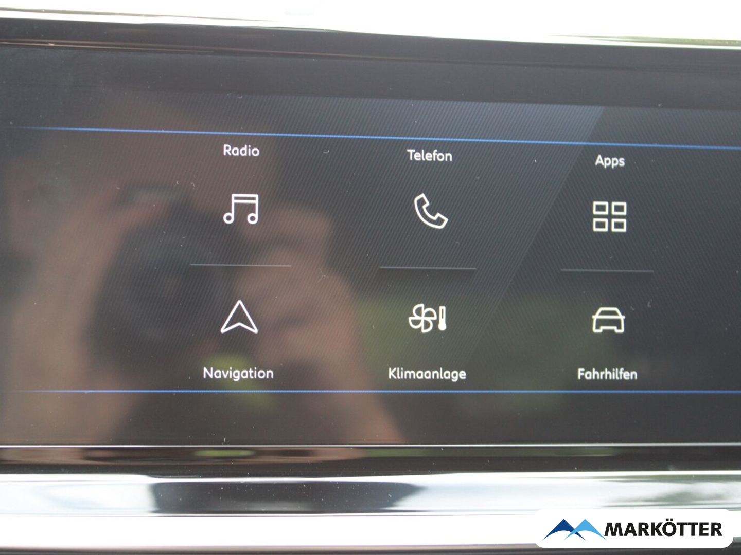 Fahrzeugabbildung Peugeot 208 Active CARPLAY/PDC/TEMPO/