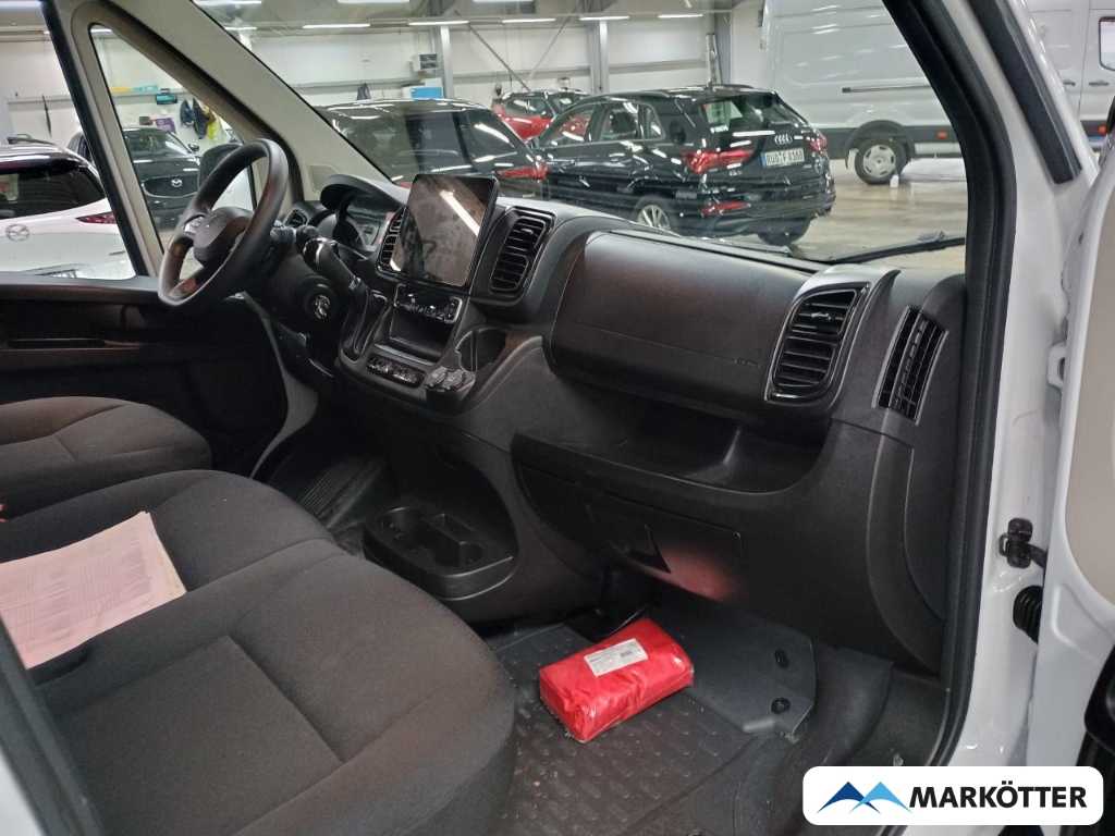Fahrzeugabbildung Peugeot Boxer Kasten Hochraum 435 L4H2 Heavy BlueHDi 180