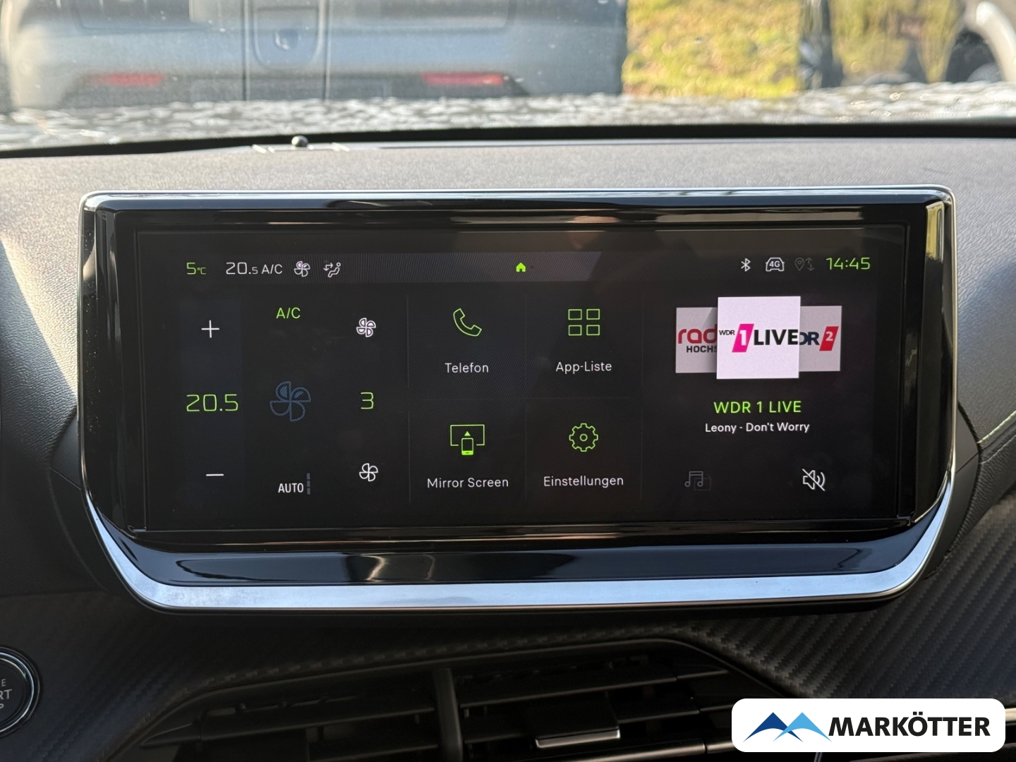 Fahrzeugabbildung Peugeot 2008 GT SHZ/360CAM/NAVI/PDC/TEMP/CARPY/LED