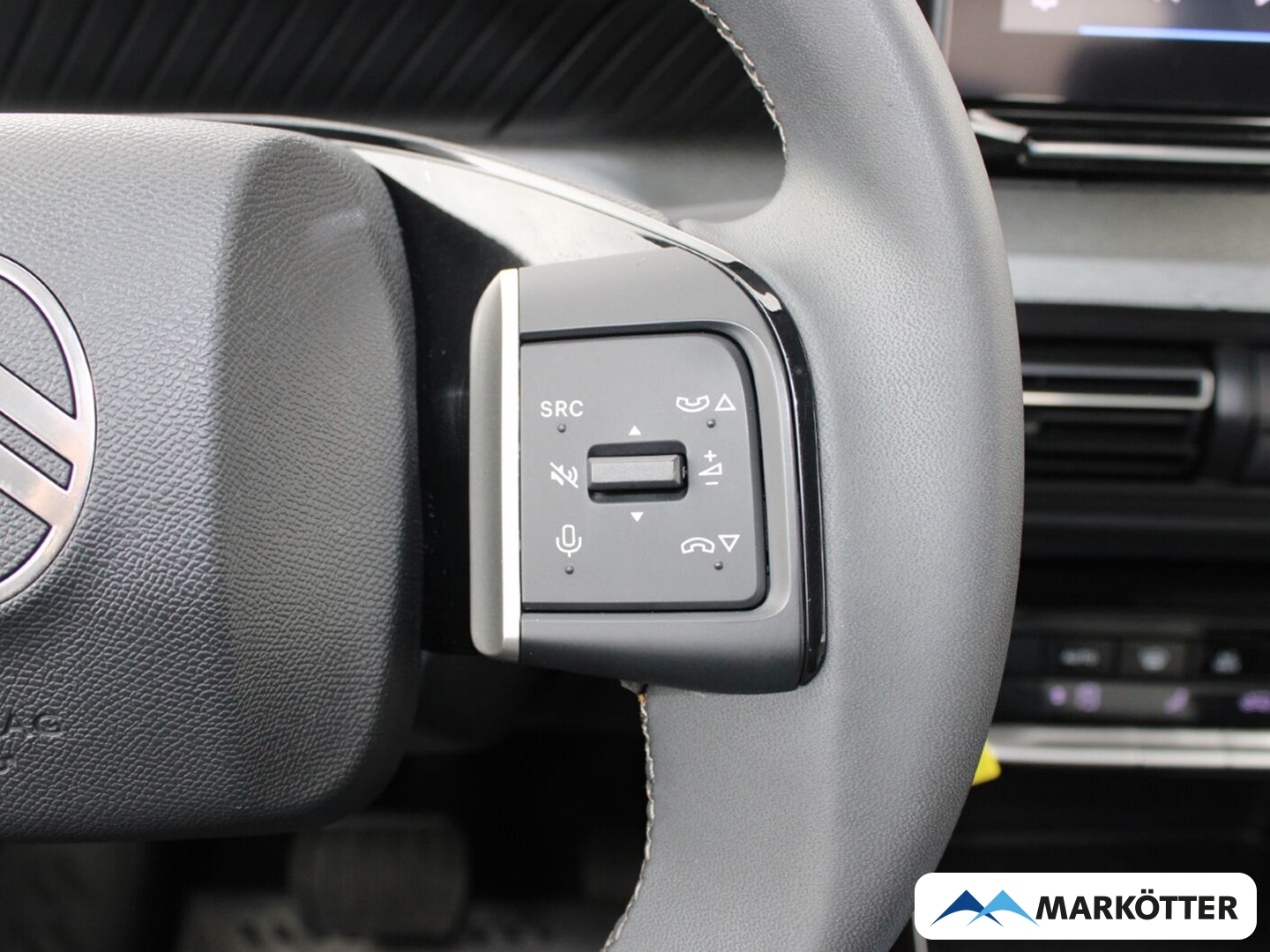 Fahrzeugabbildung Citroen C3 e 113 MAX NAVI/PDC/11kW/LED/TEMPO