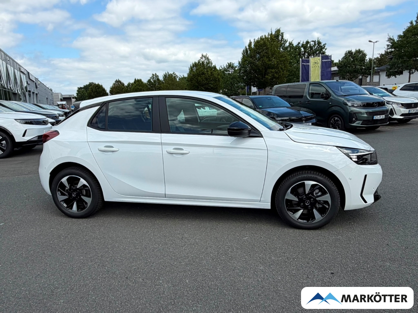 Fahrzeugabbildung Opel Corsa Electric Edition **VORLAUFFAHRZEUG** 11OBC+SHZ+LHZ
