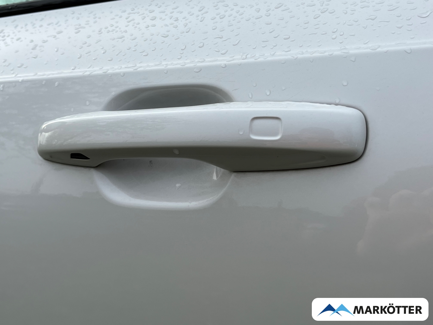 Fahrzeugabbildung Volvo XC90 T8 AWD Ultra Dark Recharge S-Dach/Luftfeder