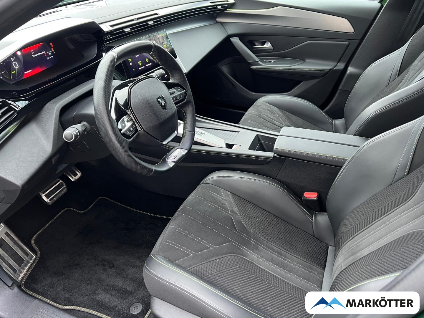 Fahrzeugabbildung Peugeot 308 GT PureTech 130 SH/LED/TEMP/BLIS/NAVI/CAM180°