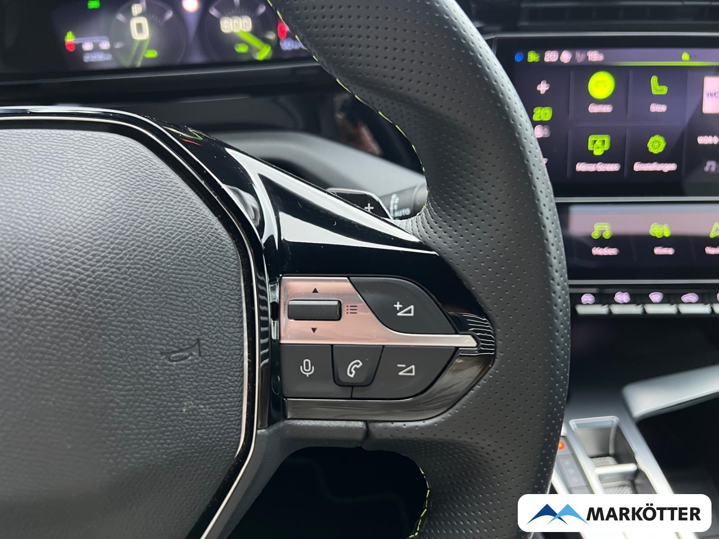 Fahrzeugabbildung Peugeot 308 GT PureTech 130 SH/LED/TEMP/BLIS/NAVI/CAM180°