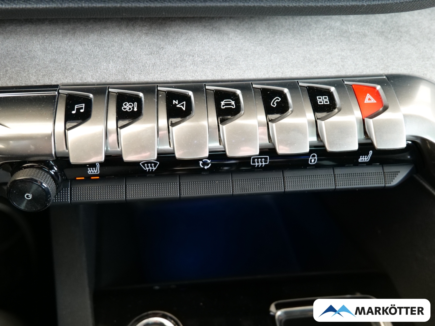 Fahrzeugabbildung Peugeot 3008 GT 1.2 PureTech 130 EU6d ab 1,99%/ ACC/PANO/BLIS/CAM