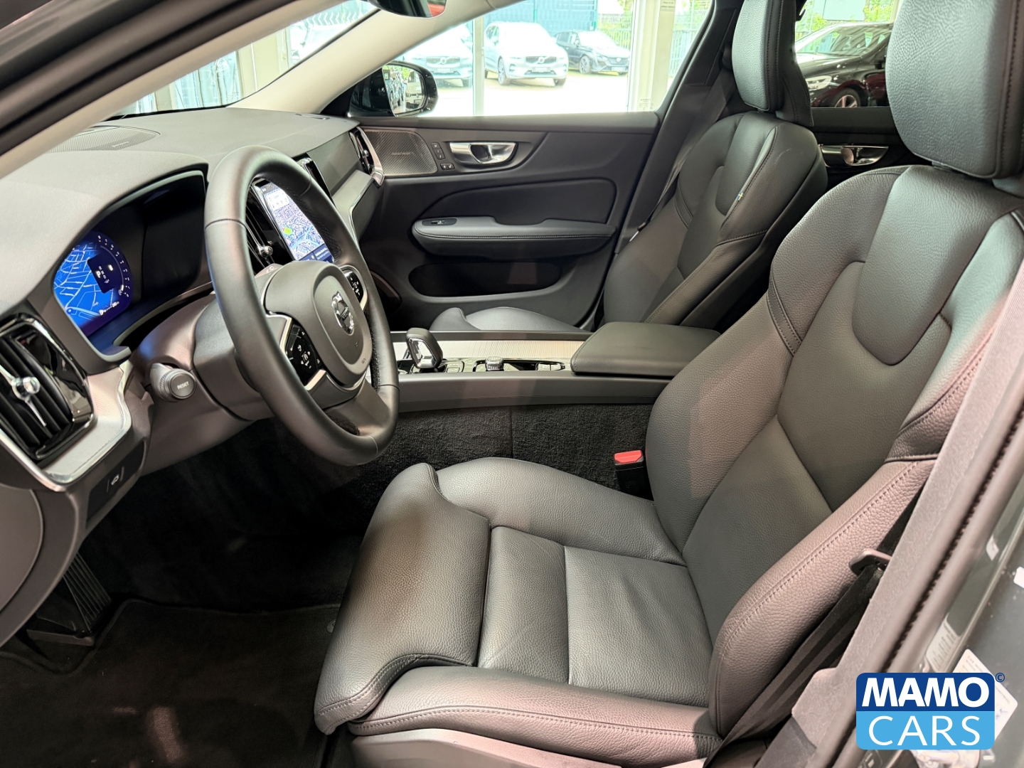 Fahrzeugabbildung Volvo V60 B4 Plus Dark ACC/BLIS/HUD/360°/PANO
