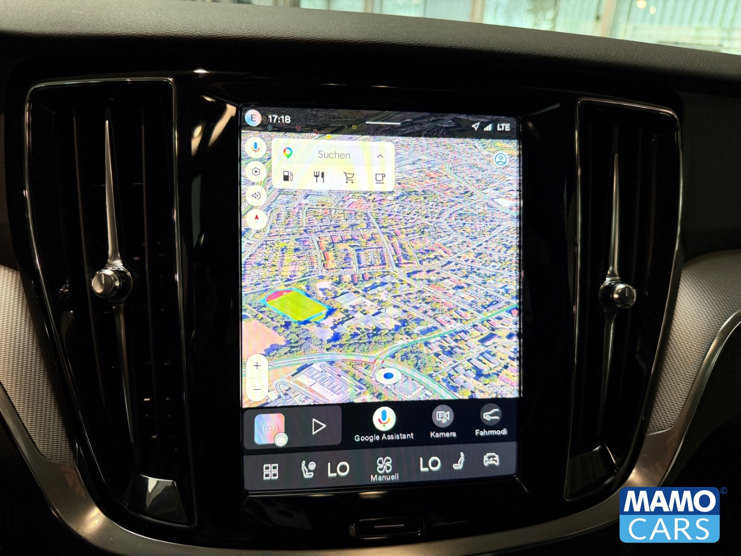 Fahrzeugabbildung Volvo V60 B4 Plus Dark ACC/BLIS/HUD/360°/PANO