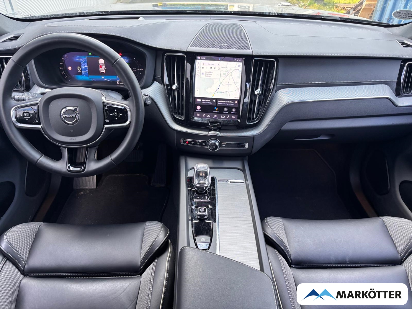 Fahrzeugabbildung Volvo XC60 T8 AWD Ultimate Dark Recharge ACC/AHK/HUD