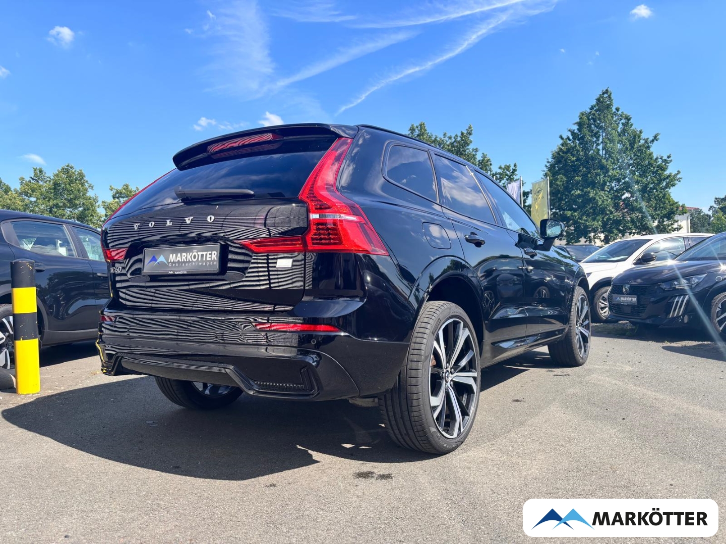 Fahrzeugabbildung Volvo XC60 T8 AWD Ultimate Dark Recharge ACC/AHK/HUD