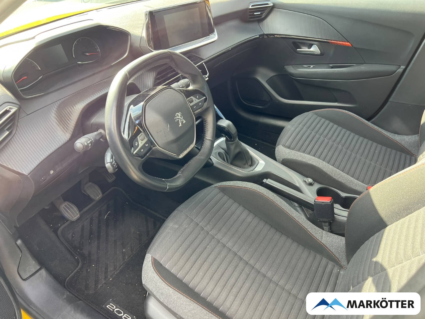 Fahrzeugabbildung Peugeot 208 1.2 Active Pack CARPLAY/DAB/KLIMA/LED/SH/TEMP