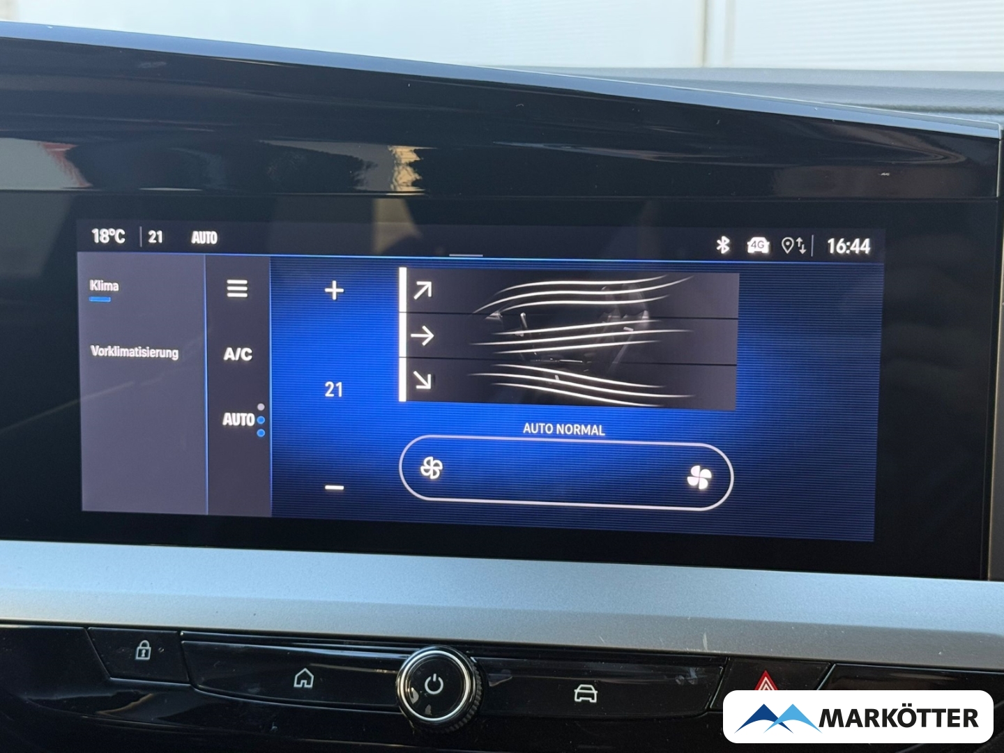 Fahrzeugabbildung Opel Mokka-e Edition **VORLAUFFAHRZEUG** Kamera+SHZ+LHZ