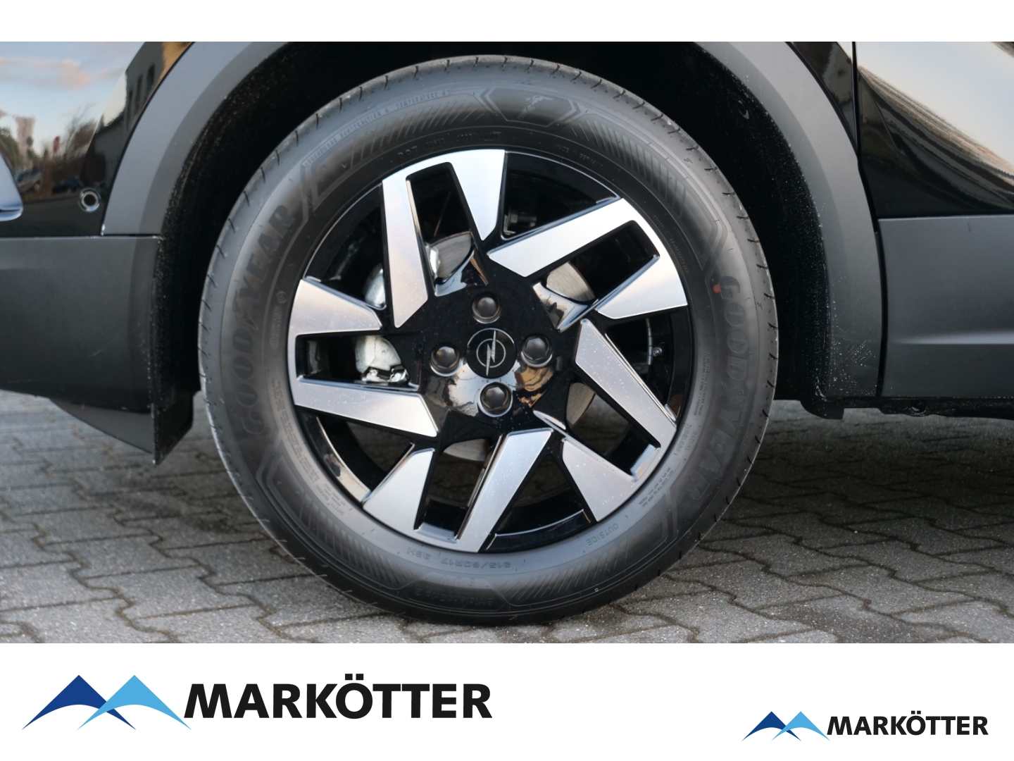 Fahrzeugabbildung Opel Mokka-e Edition **VORLAUFFAHRZEUG** Kamera+SHZ+LHZ