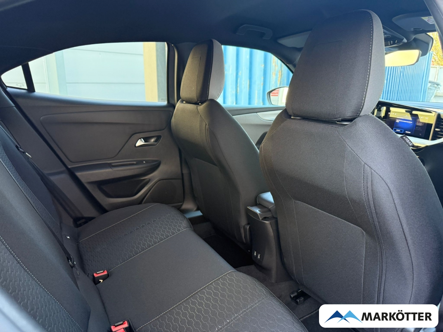 Fahrzeugabbildung Opel Mokka-e Edition **VORLAUFFAHRZEUG** Kamera+SHZ+LHZ