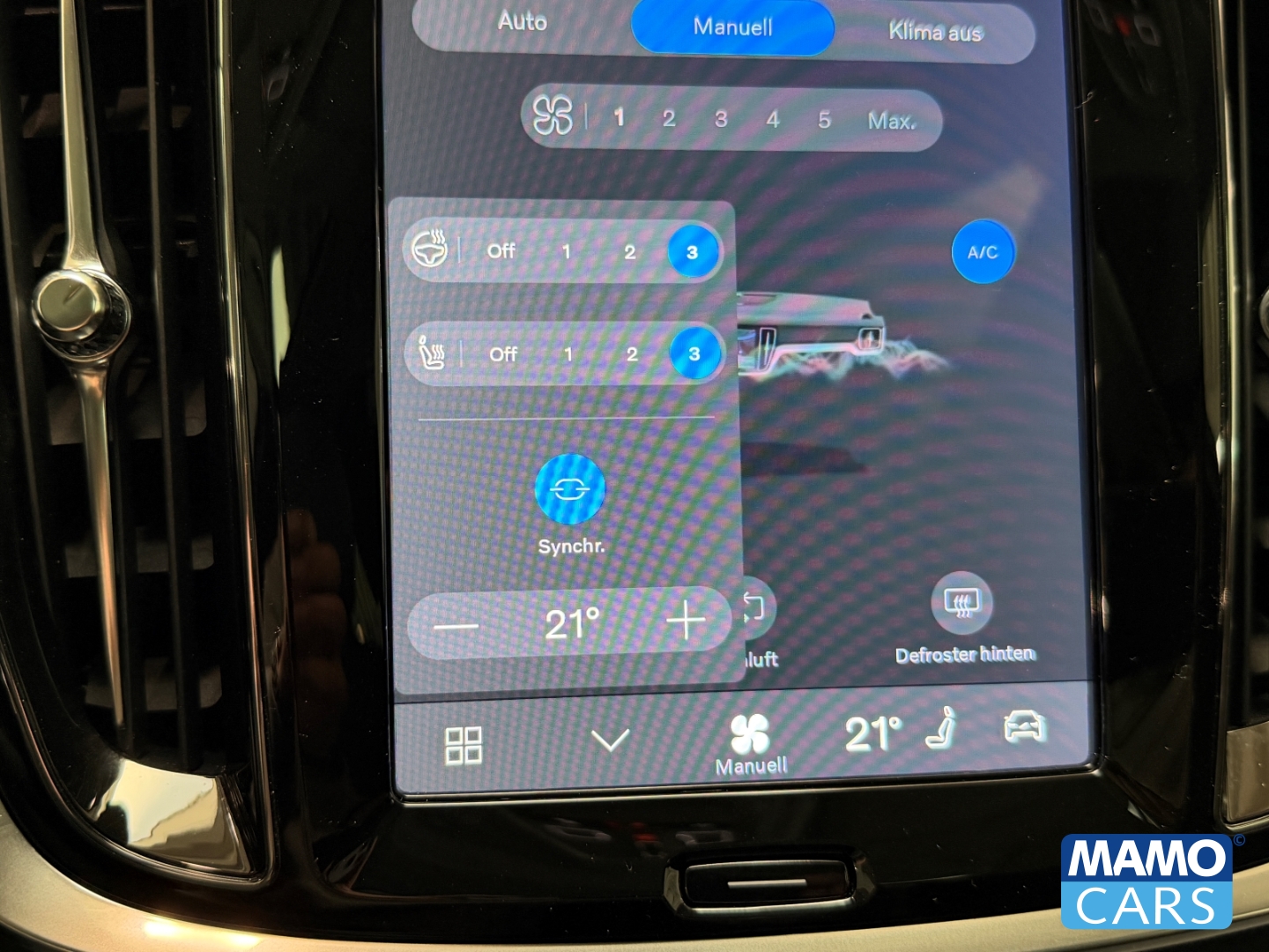 Fahrzeugabbildung Volvo V60 B4 Plus Dark PANO/360°/HUD/BLIS/ACC/