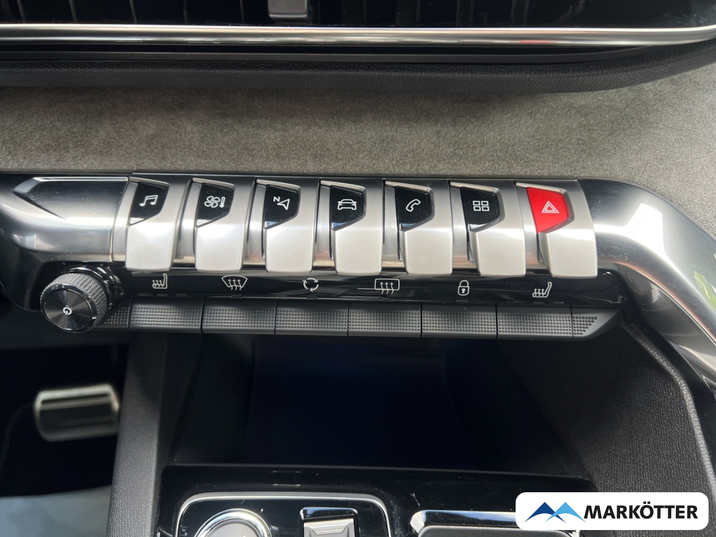 Fahrzeugabbildung Peugeot 5008 GT 1.2 PureTech 130 7-Sitzer ab 1,99%/ACC/BLIS