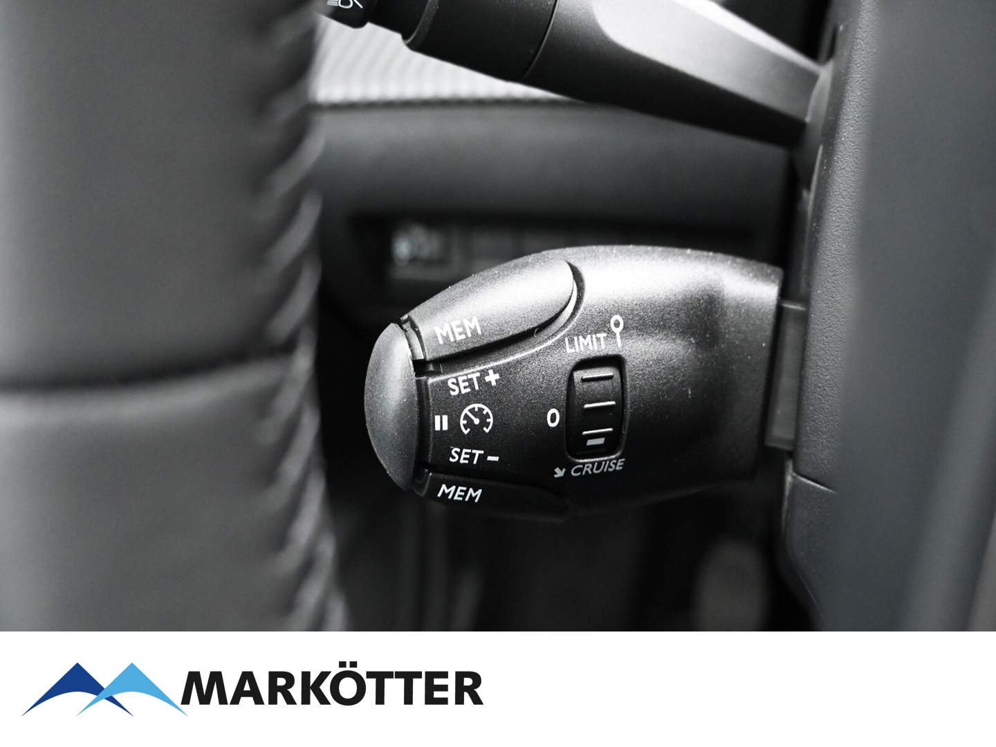Fahrzeugabbildung Peugeot 208 Allure PureTech 100/CAM/SHZ/10''Display