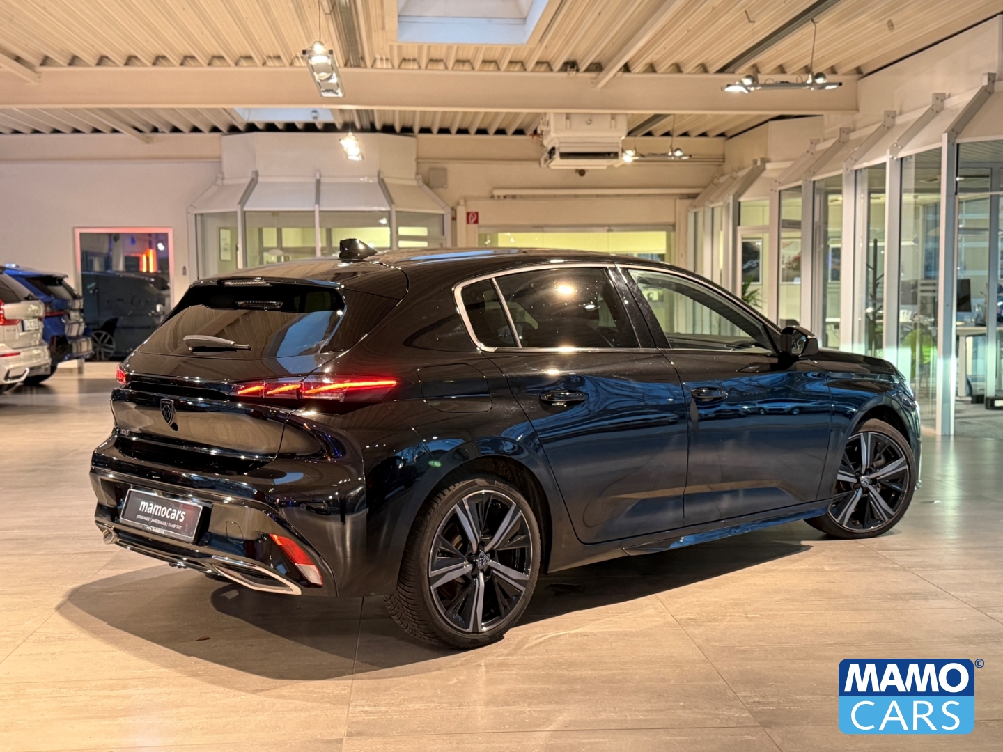 Fahrzeugabbildung Peugeot 308 GT Pack Plug-In Hybrid 180 EU6d AHK/PANO