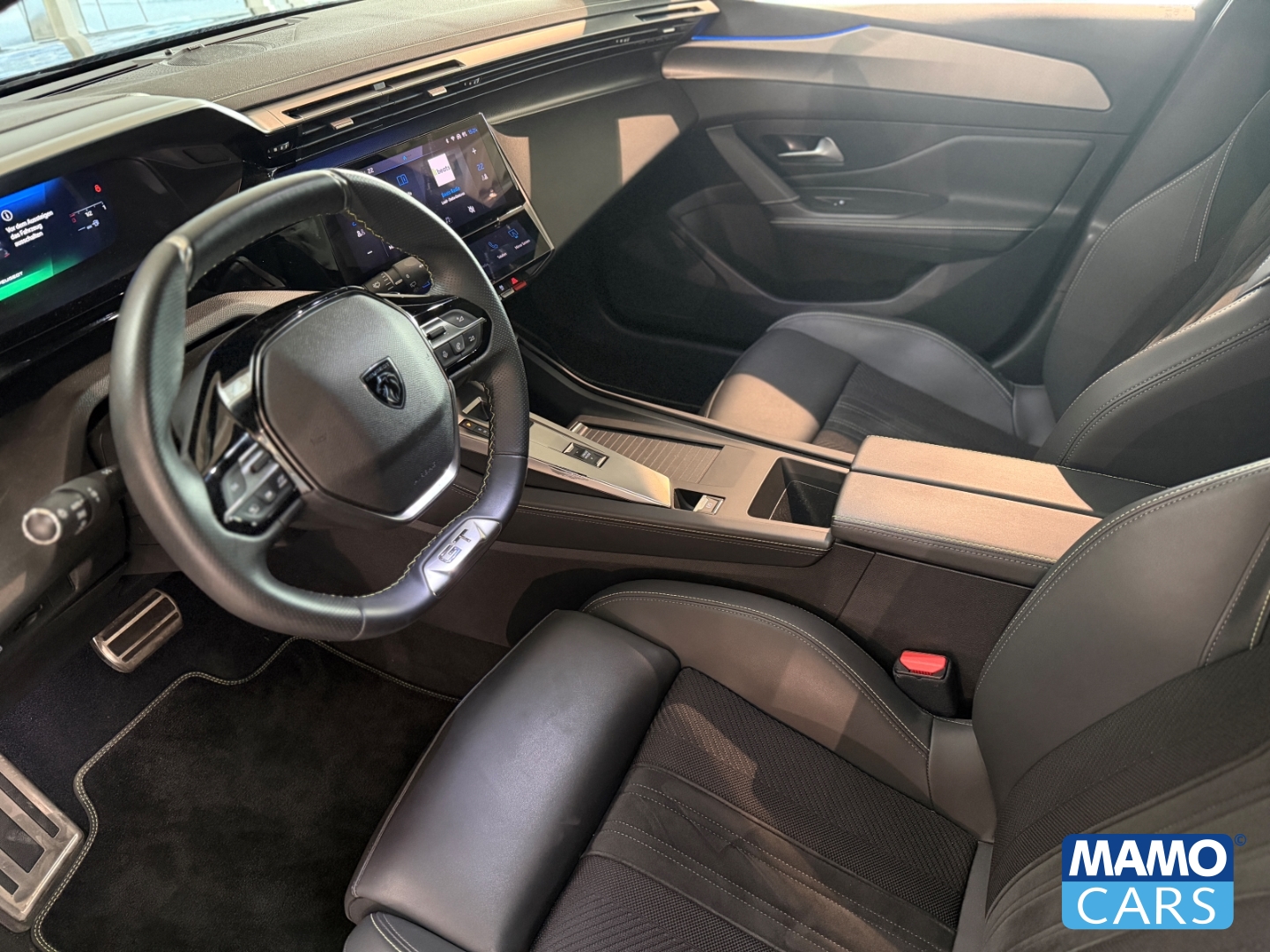 Fahrzeugabbildung Peugeot 308 GT Pack Plug-In Hybrid 180 EU6d AHK/PANO