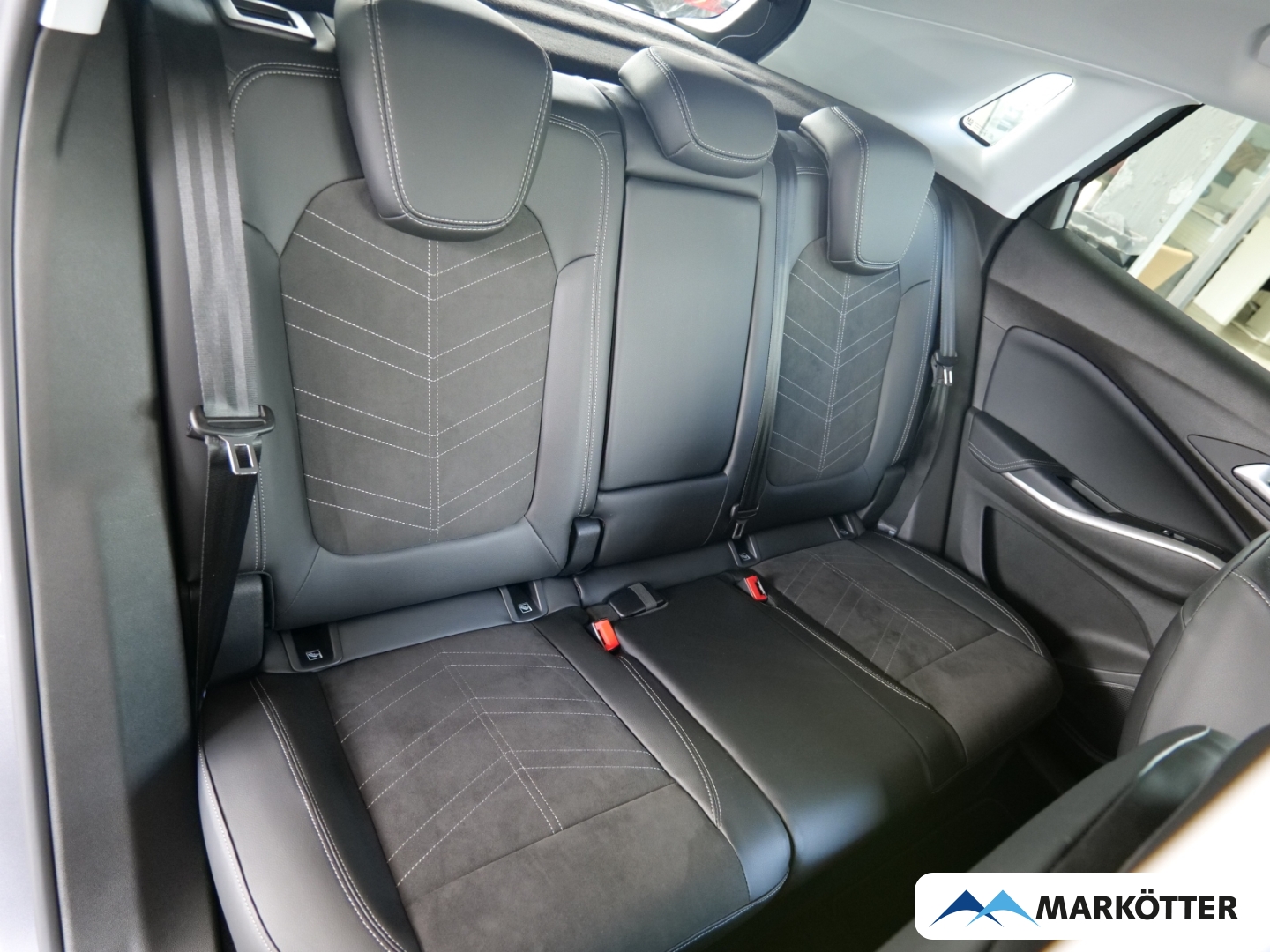 Fahrzeugabbildung Opel Grandland 1.2 Turbo GS 360CAM/Voll-LED/NAVI