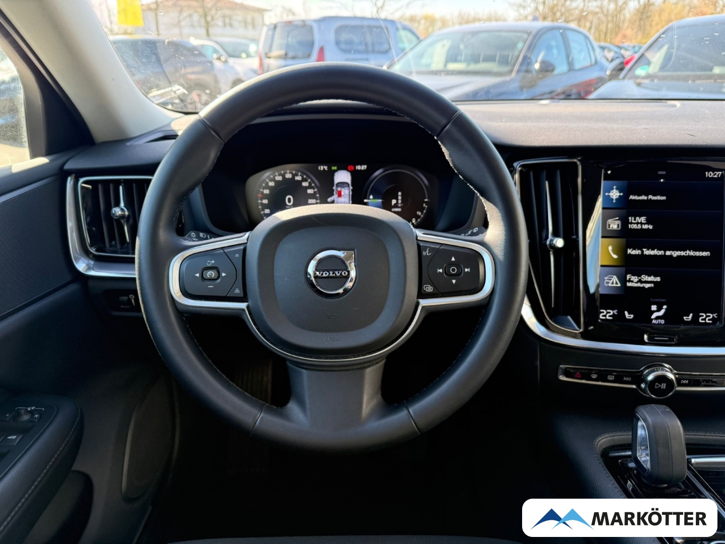 Fahrzeugabbildung Volvo V60 T6 AWD Core Recharge ACC/AHK/CAM/SHZ/LED