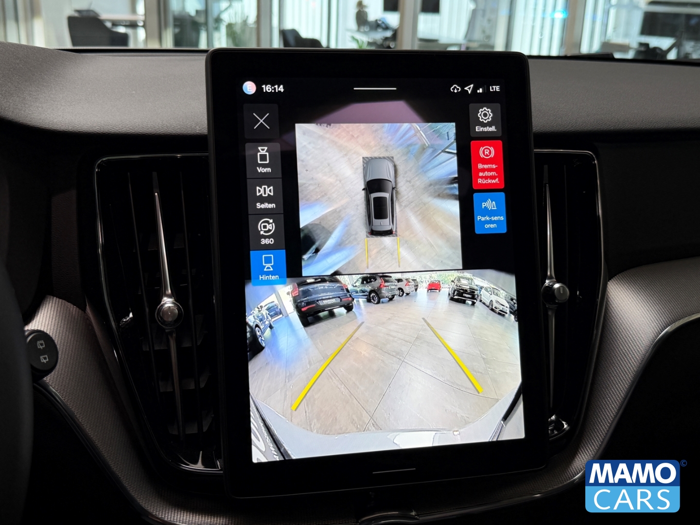 Fahrzeugabbildung Volvo XC60 B5 AWD Plus Black Edition AHK/ACC/360°/PANO