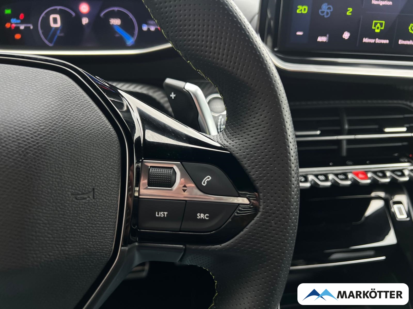 Fahrzeugabbildung Peugeot 2008 GT PureTech 130 SHZ/MSGE/360°/ACC/BLIS