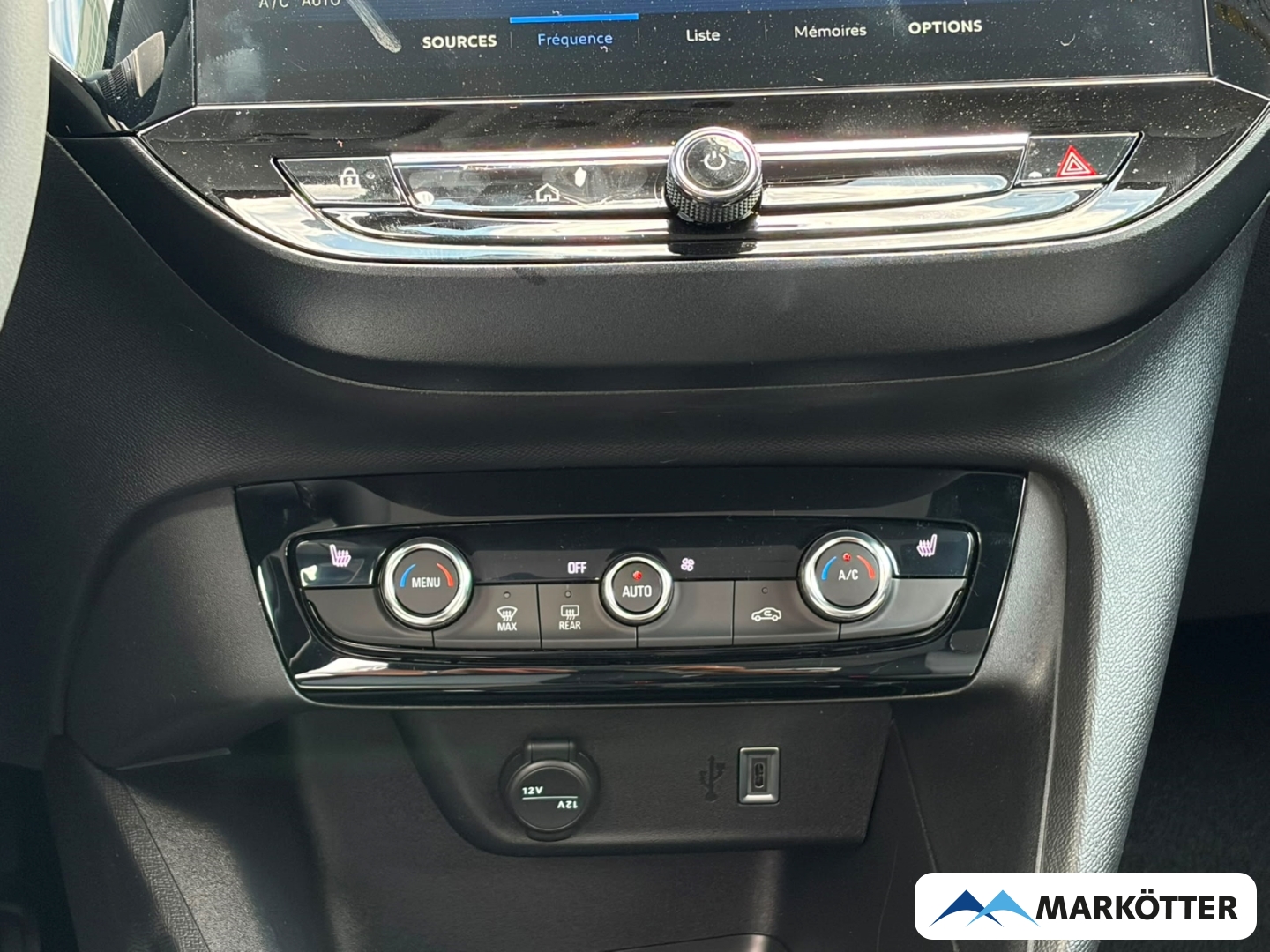 Fahrzeugabbildung Opel Corsa Electric Edition **VORLAUFFAHRZEUG** 11OBC+SHZ+LHZ