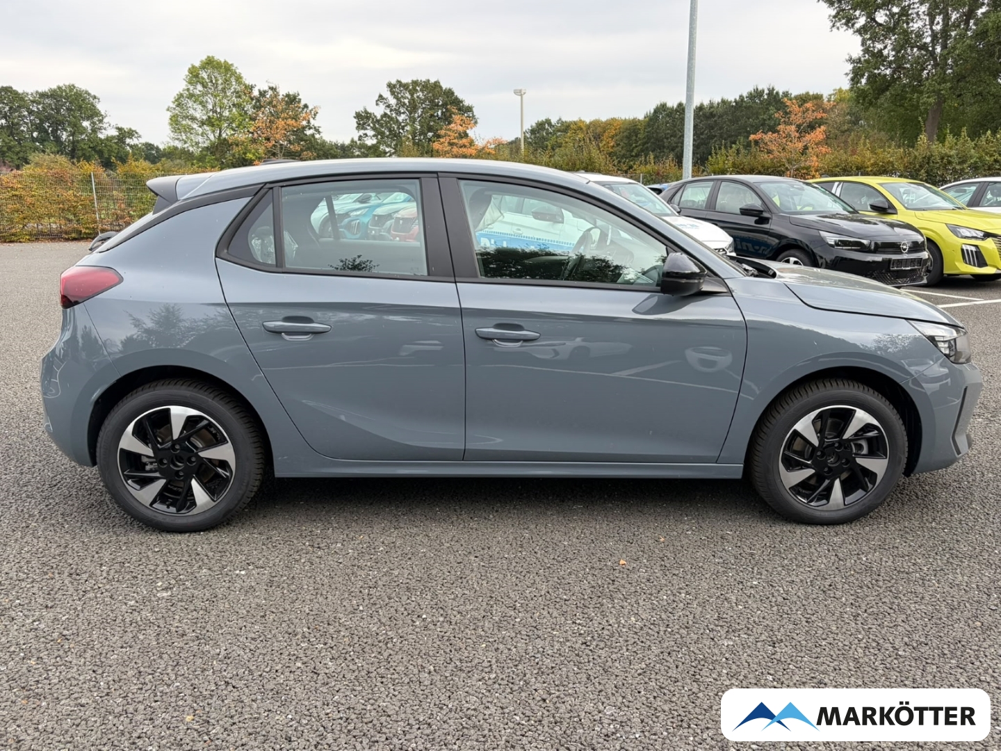 Fahrzeugabbildung Opel Corsa Electric Edition **VORLAUFFAHRZEUG** 11OBC+SHZ+LHZ