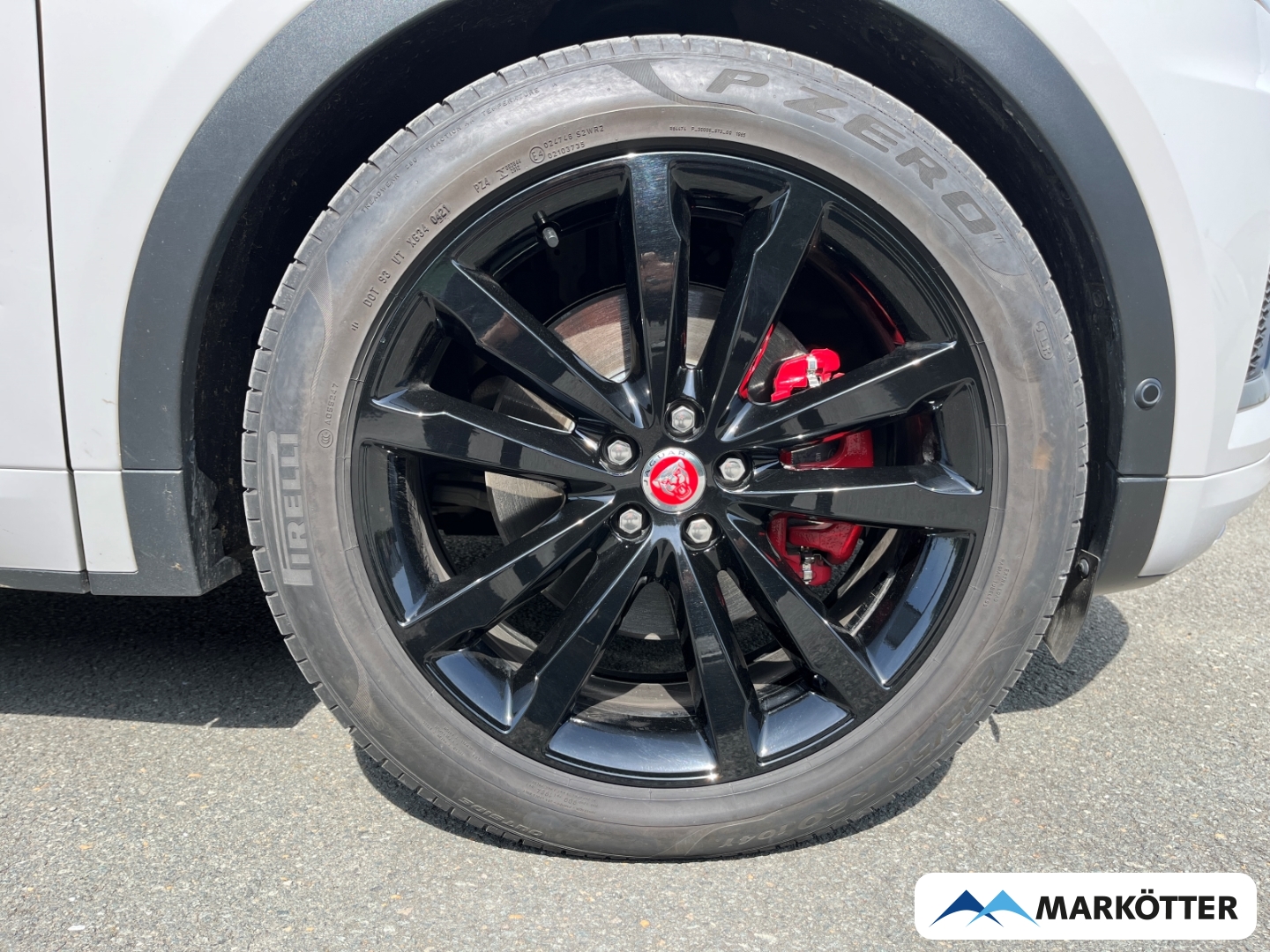 Fahrzeugabbildung Jaguar E-Pace D200 R-Dynamic AWD SE ACC/AHK/360°/Pano
