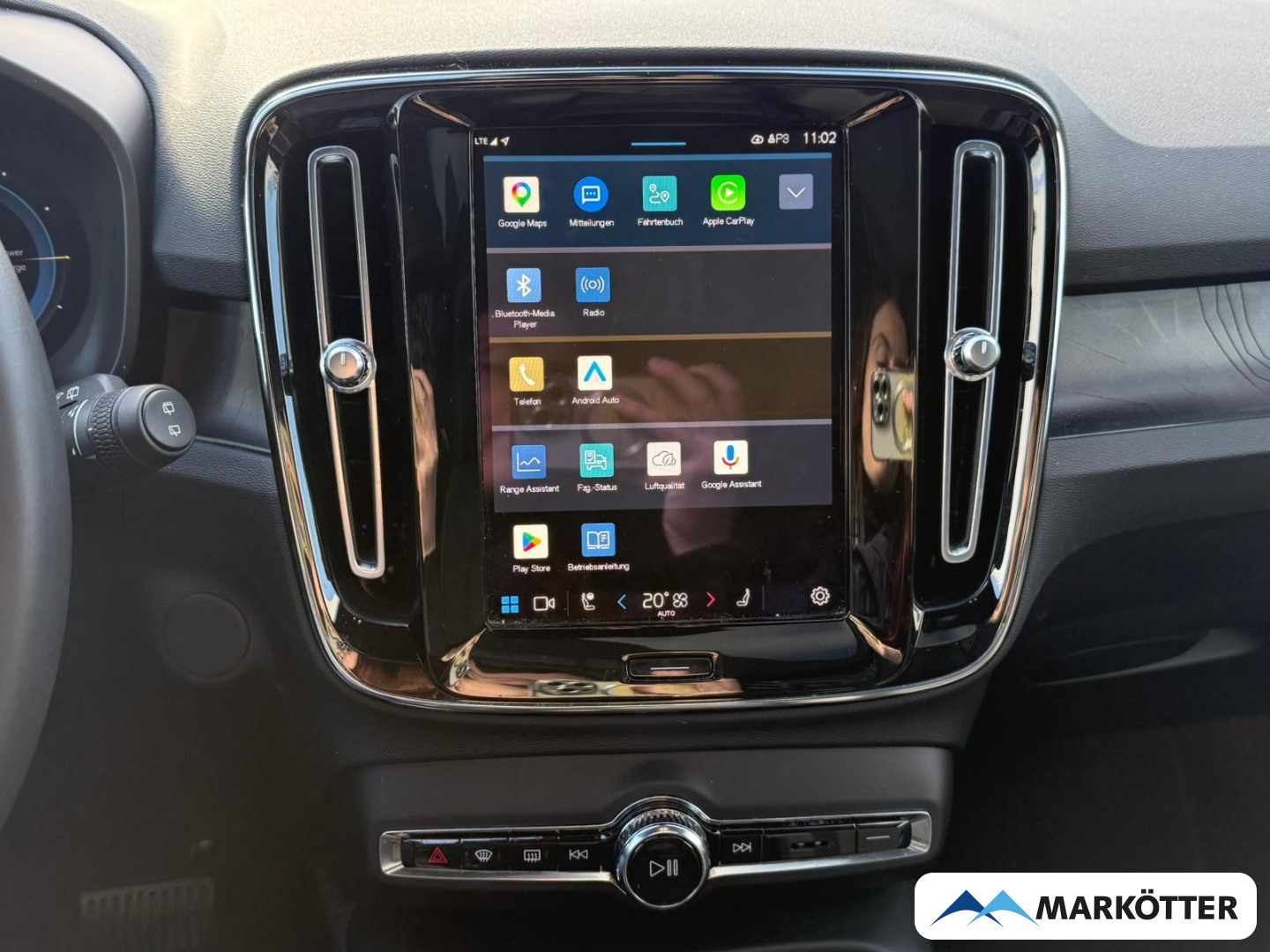 Fahrzeugabbildung Volvo XC40 Ultimate Recharge Pure Electric AHK/ACC/BLIS/WP/PANO