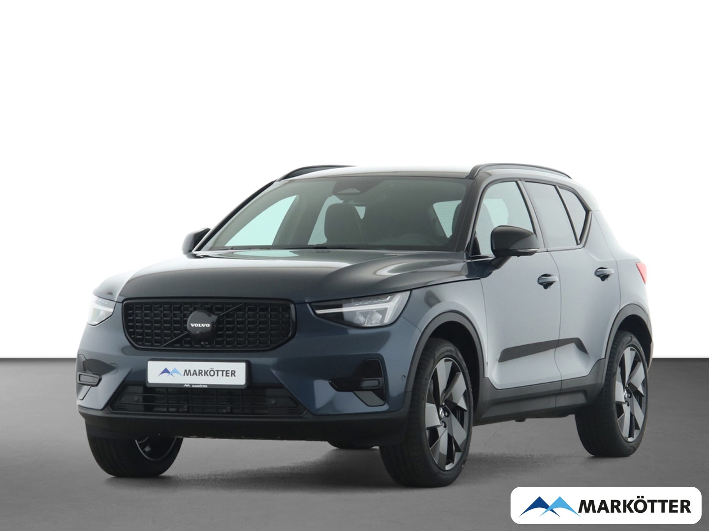 Fahrzeugabbildung Volvo XC40 B3 Plus Black Edition/20''/360°CAM/ACC/H&K