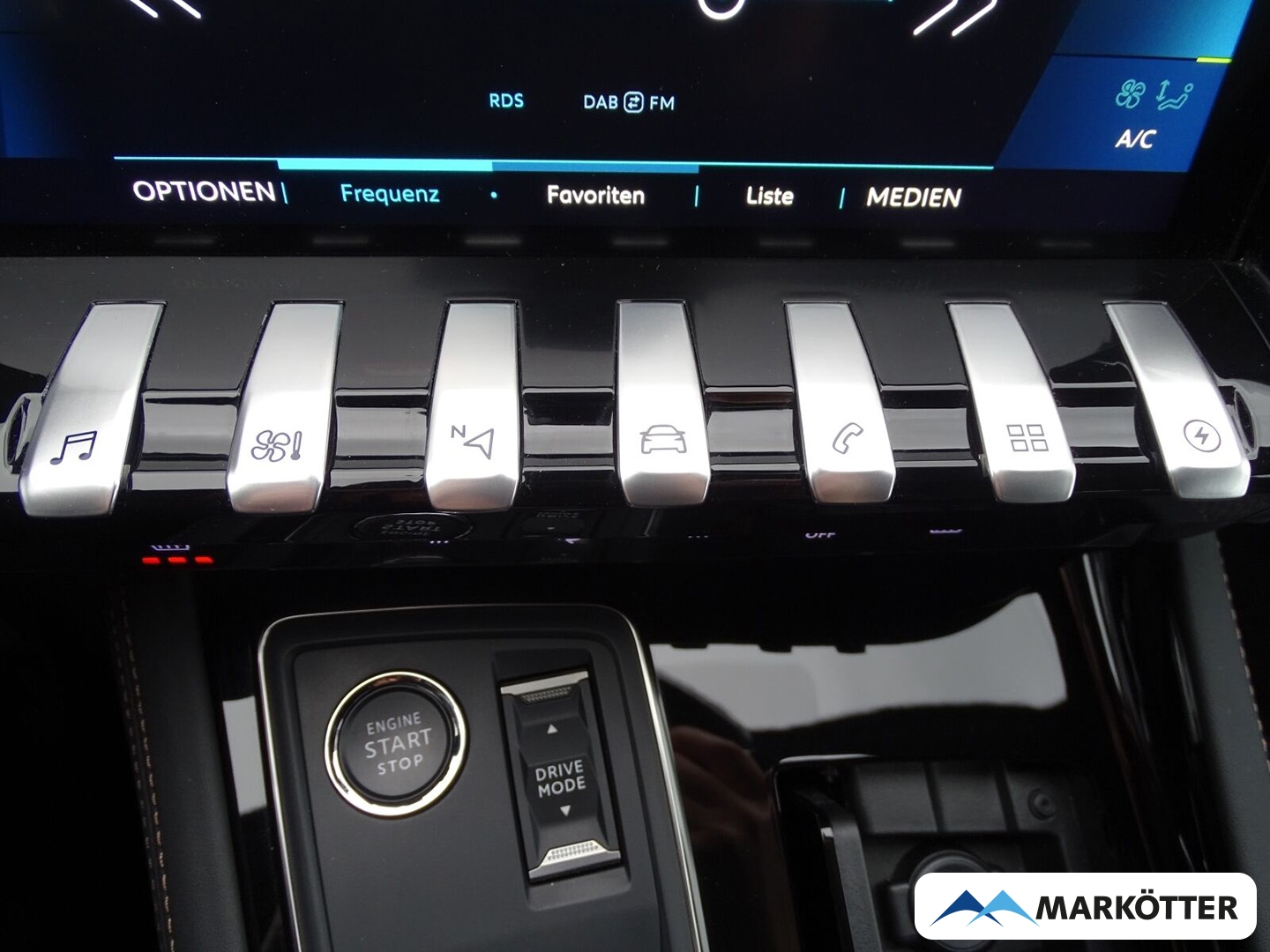 Fahrzeugabbildung Peugeot 508 SW Hybrid 225 GT/AHK/SHZ/FOCAL/ACC