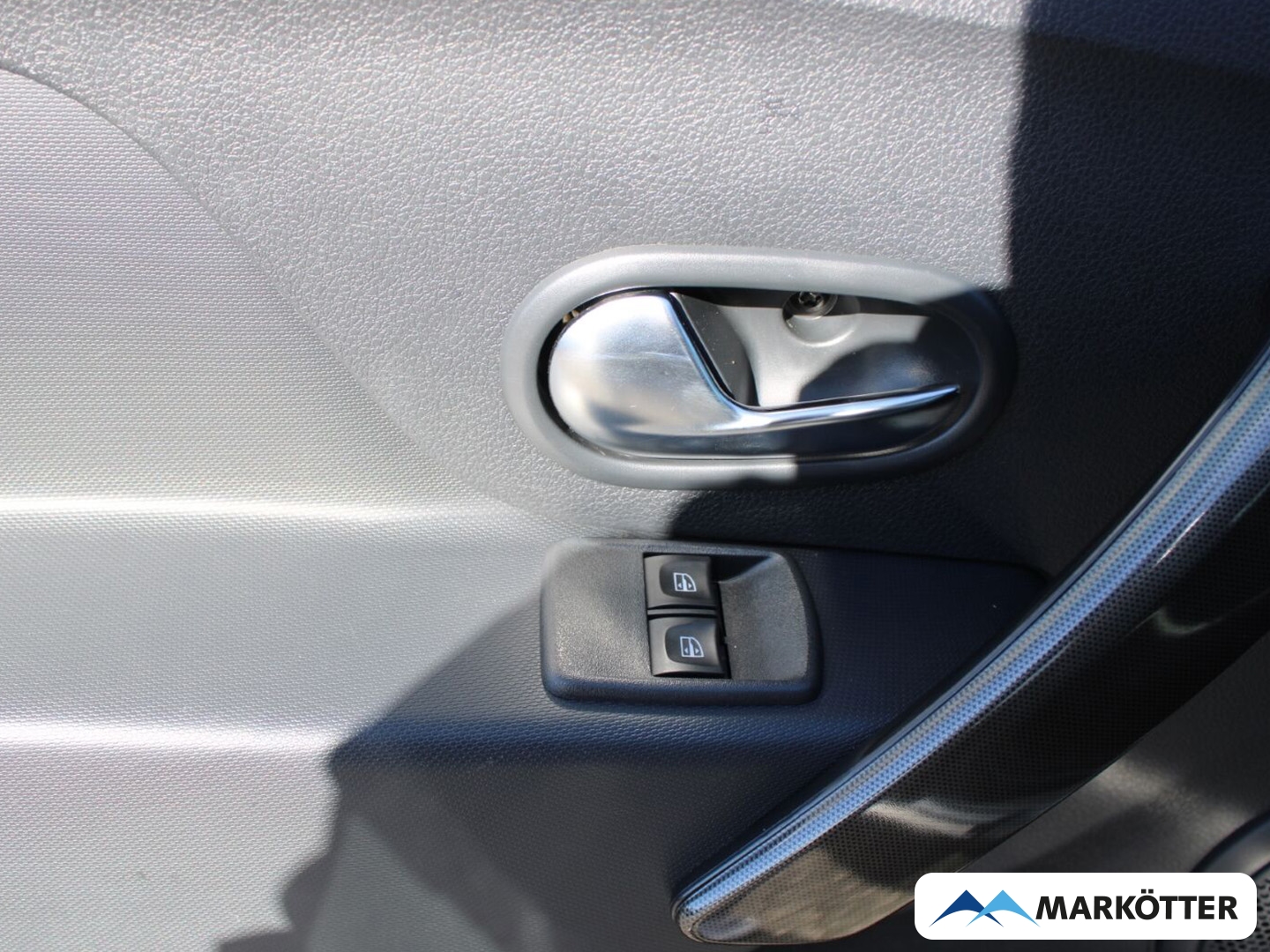 Fahrzeugabbildung Dacia Sandero II Stepway Prestige *LPG* NAVI/PDC/TEMPO