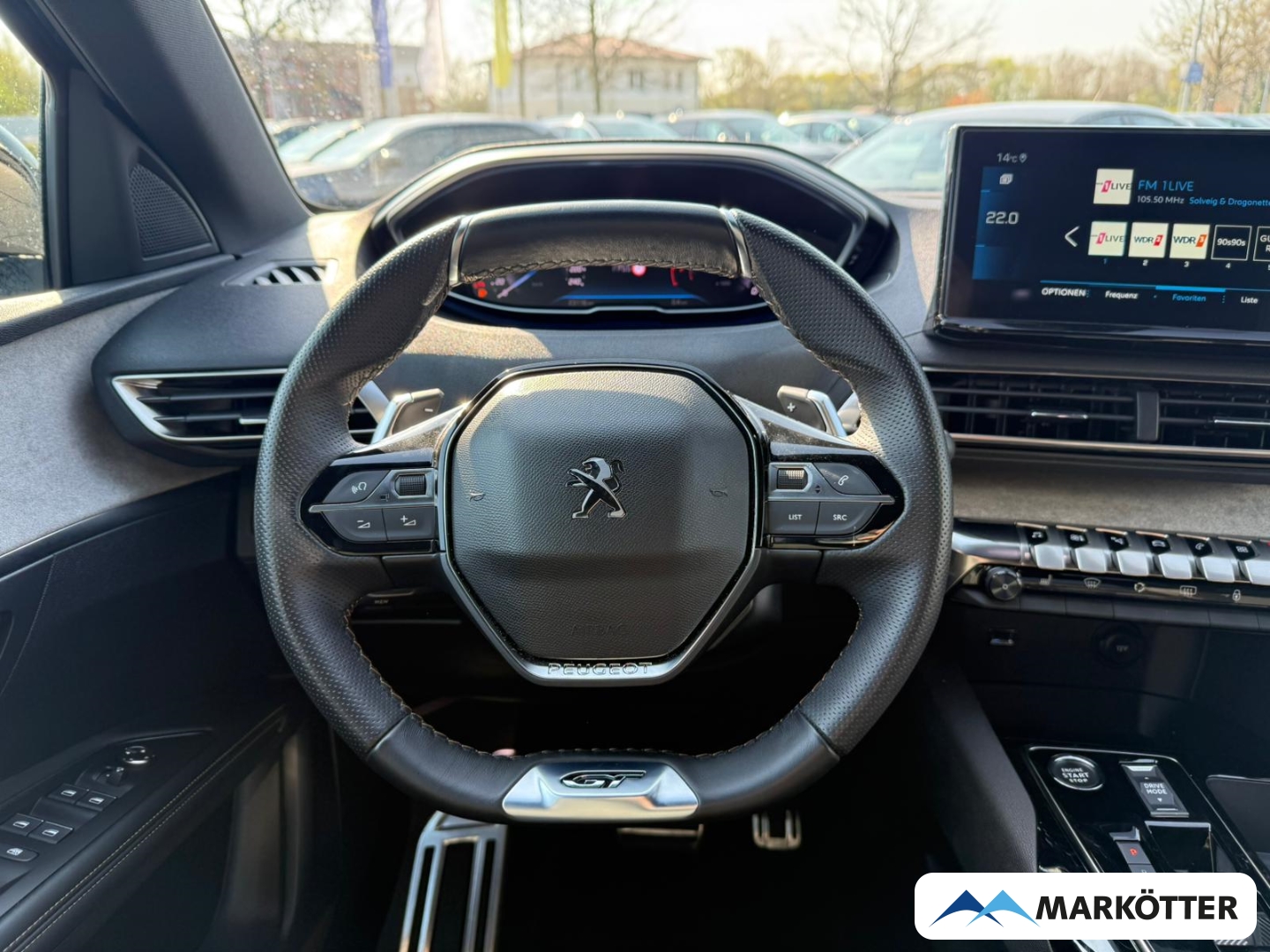 Fahrzeugabbildung Peugeot 3008 GT 1.2 PureTech 130 EU6d SHZ/BLIS/CAM/ACC