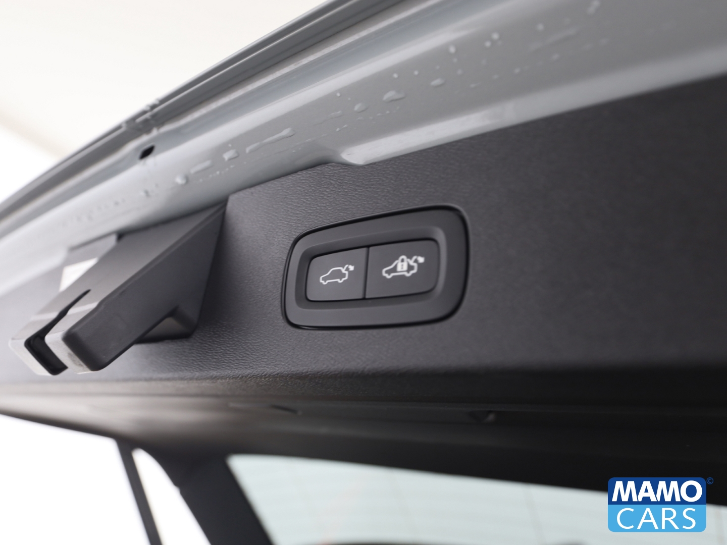 Fahrzeugabbildung Volvo V60 B4 Core H&K/Memory/360Cam/ACC