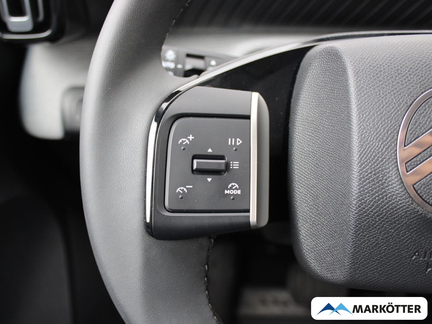 Fahrzeugabbildung Citroen e-C3 113 MAX NAVI/PDC/11kW/LED/TEMPO
