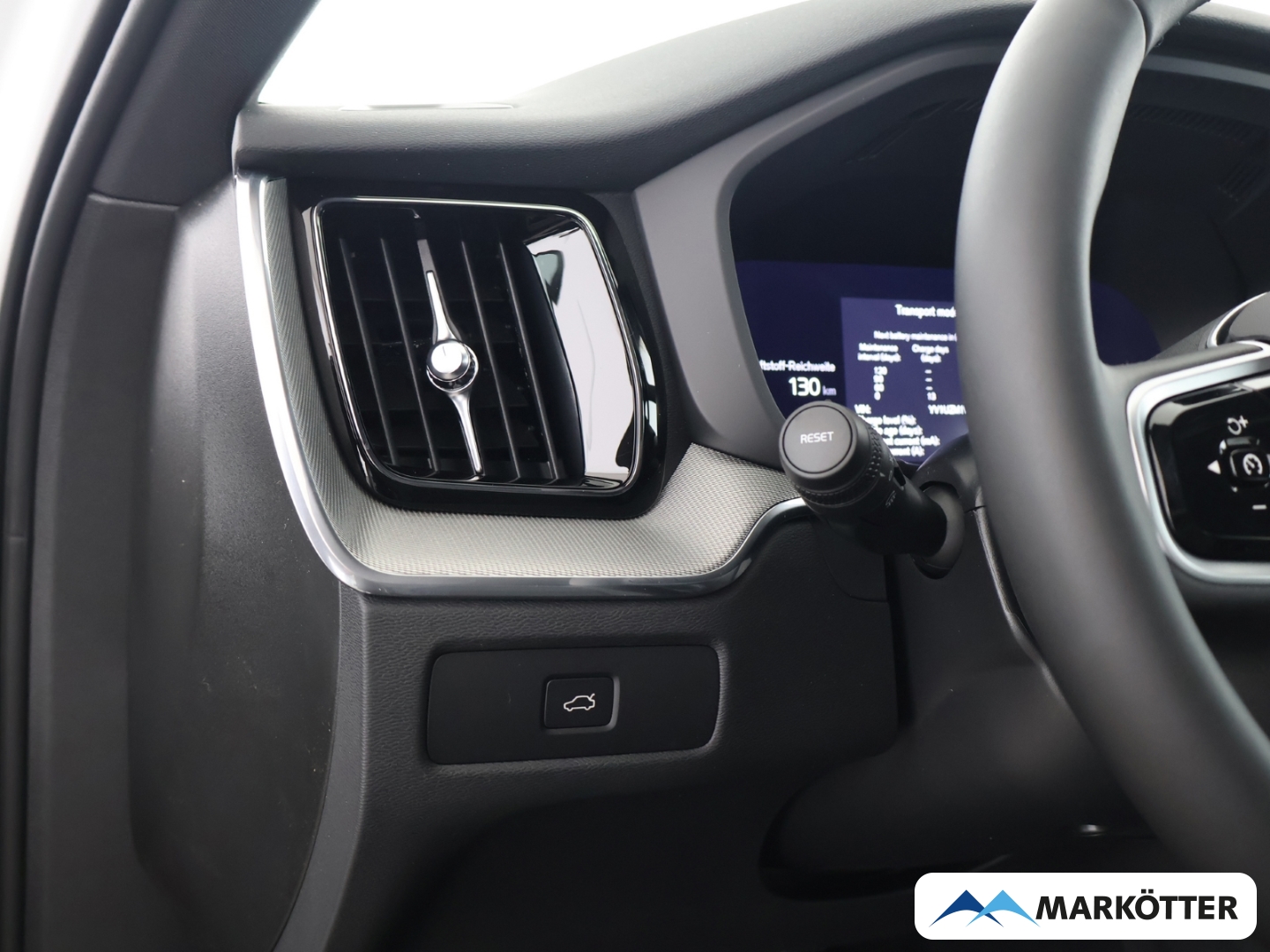 Fahrzeugabbildung Volvo XC60 B5 Plus Black Edition AWD/360°CAM/SHZ+LHZ