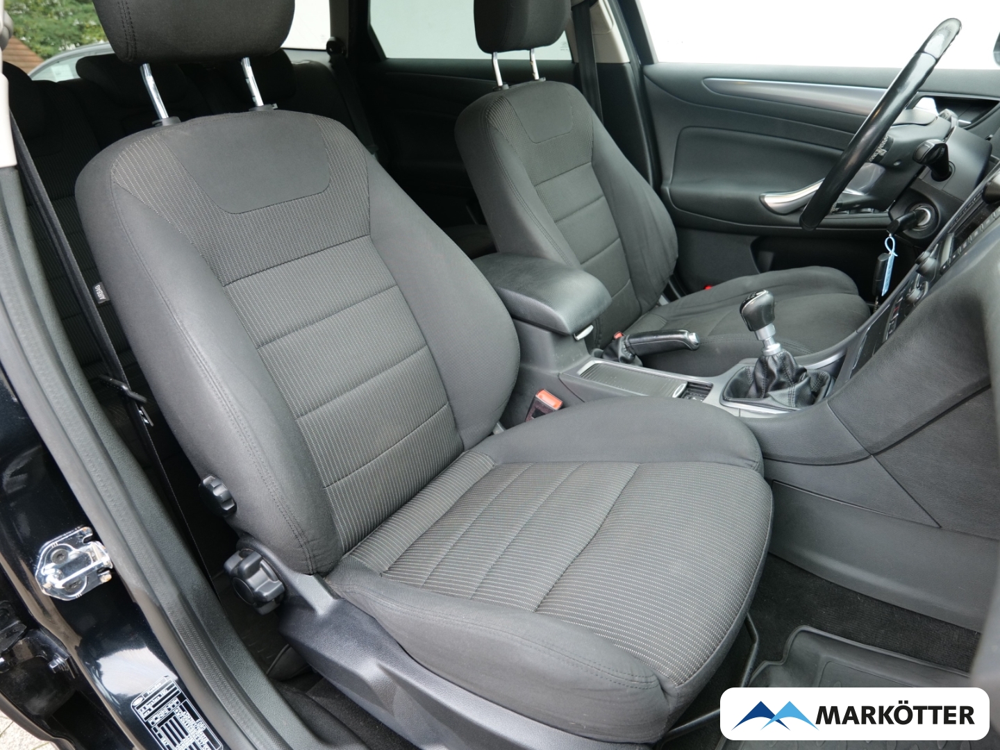 Fahrzeugabbildung Ford Mondeo 2.0 TDCi Turnier Business Ed. Bluetooth