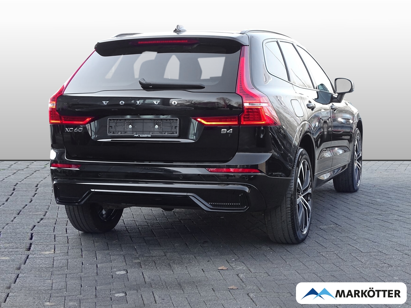 Fahrzeugabbildung Volvo XC60 Plus Dark/LED/AHK/BLIS/SHZ/LHZ