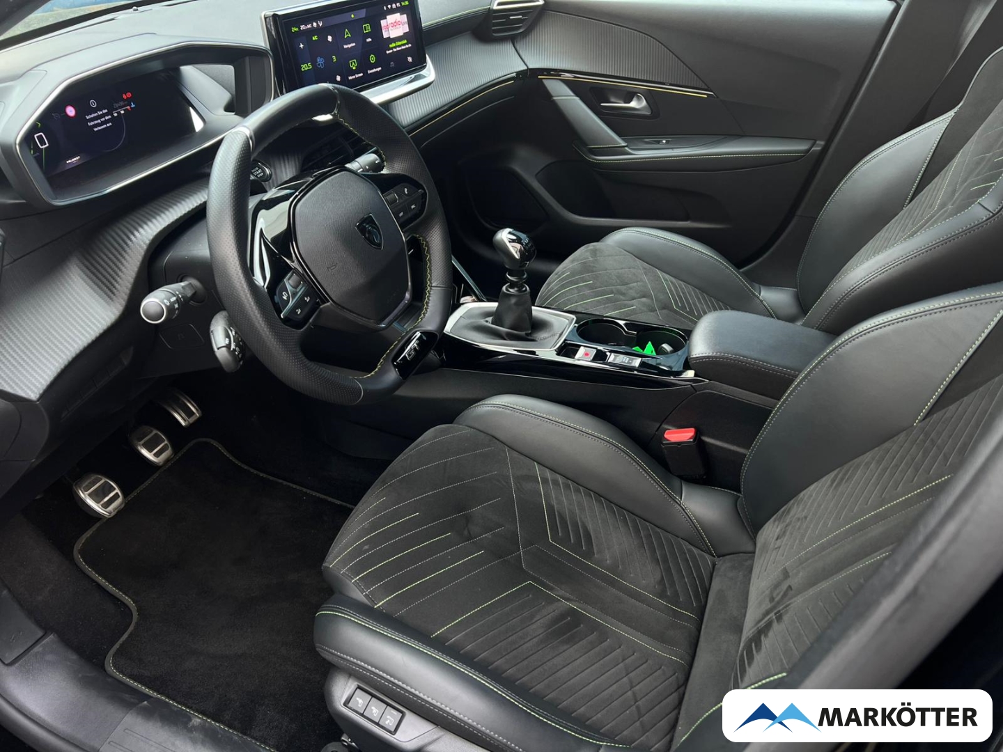 Fahrzeugabbildung Peugeot 208 GT BLIS/SHZ/360/MSGE/NAVI/ALCANTARA/DAB