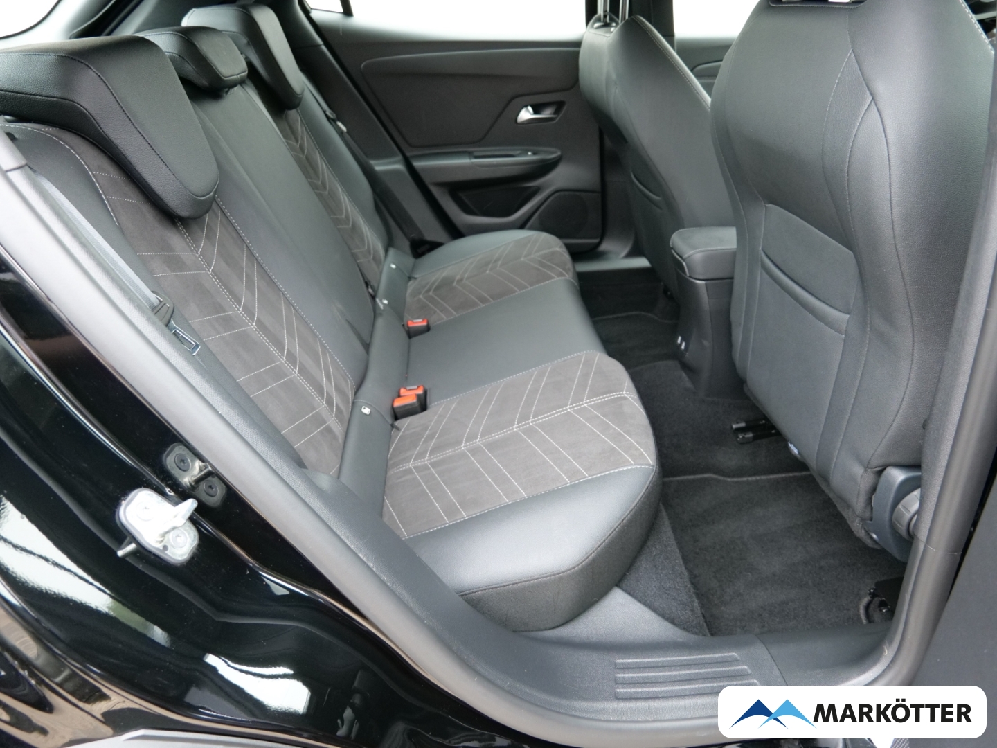 Fahrzeugabbildung Opel Mokka 1.2 Turbo Ultimate ACC/Totw./Kamera/Massage