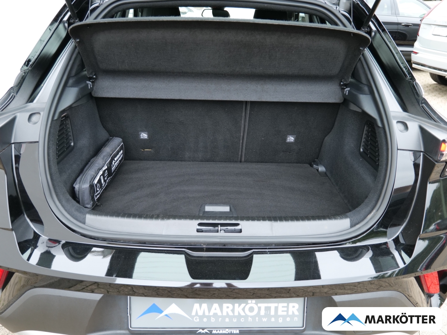 Fahrzeugabbildung Opel Mokka 1.2 Turbo Ultimate ACC/Totw./Kamera/Massage