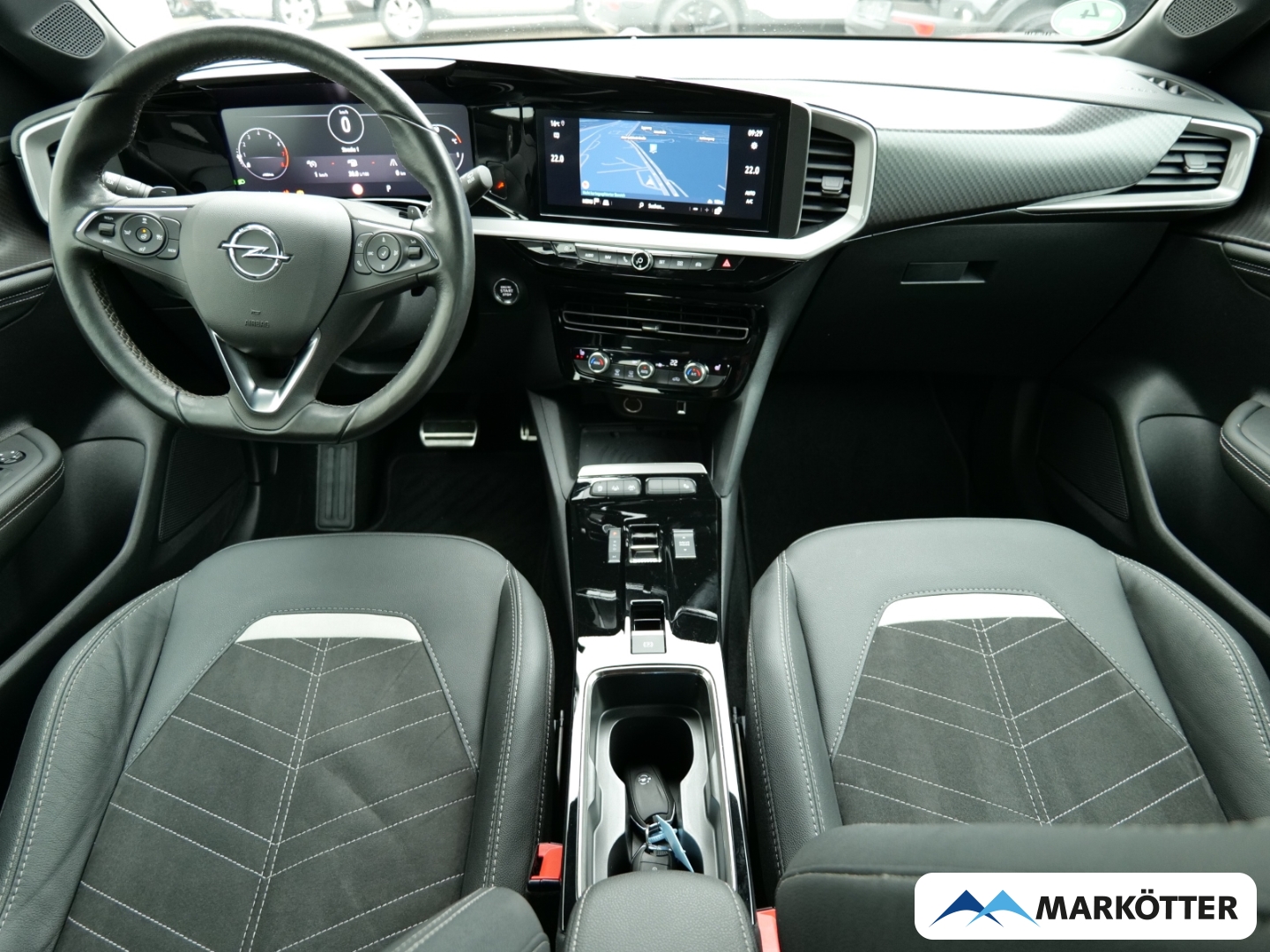 Fahrzeugabbildung Opel Mokka 1.2 Turbo Ultimate ACC/Totw./Kamera/Massage