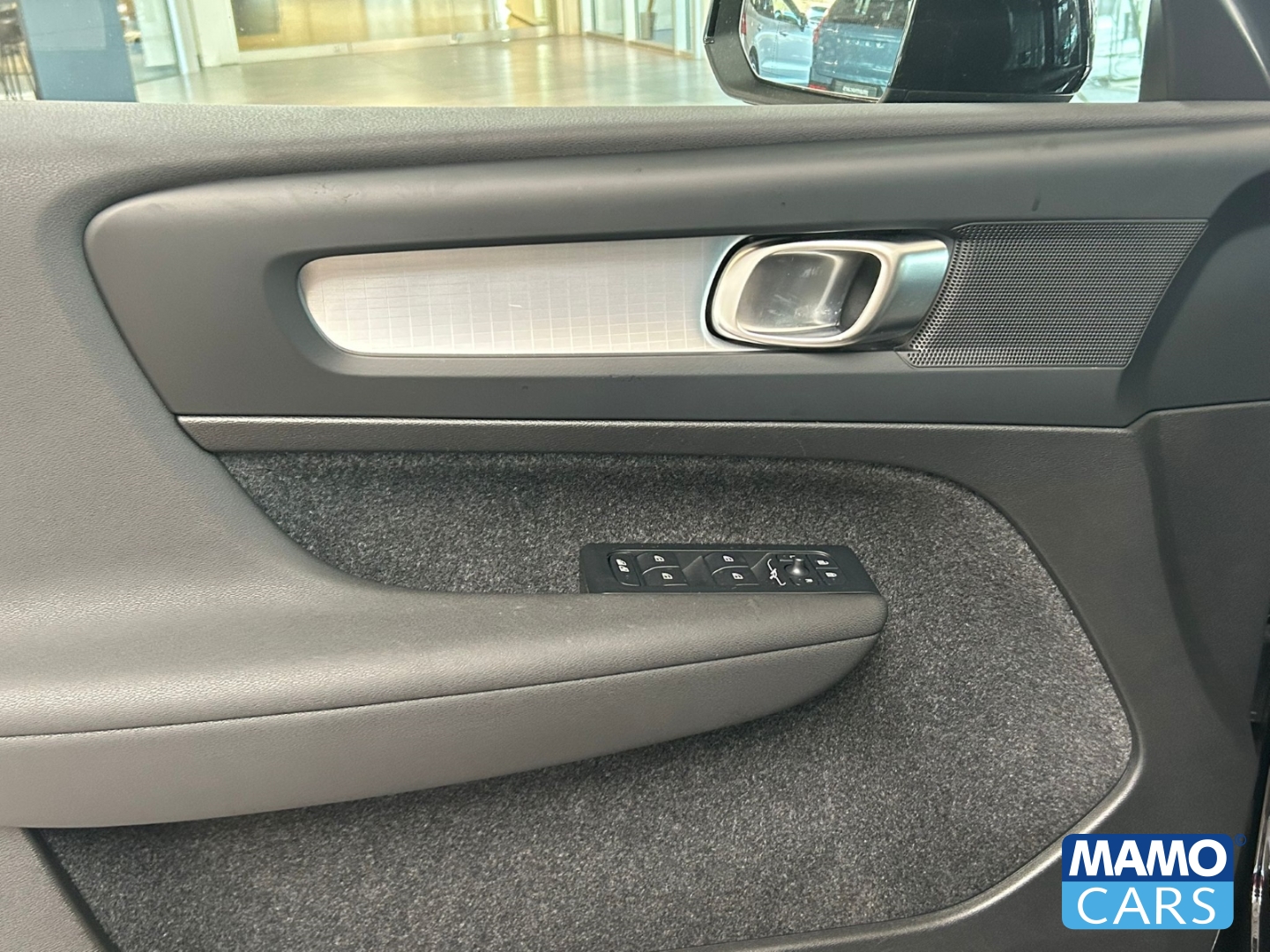 Fahrzeugabbildung Volvo XC40 B3 Core ACC/BLIS/CAM/SHZ/LHZ/GOOGLE